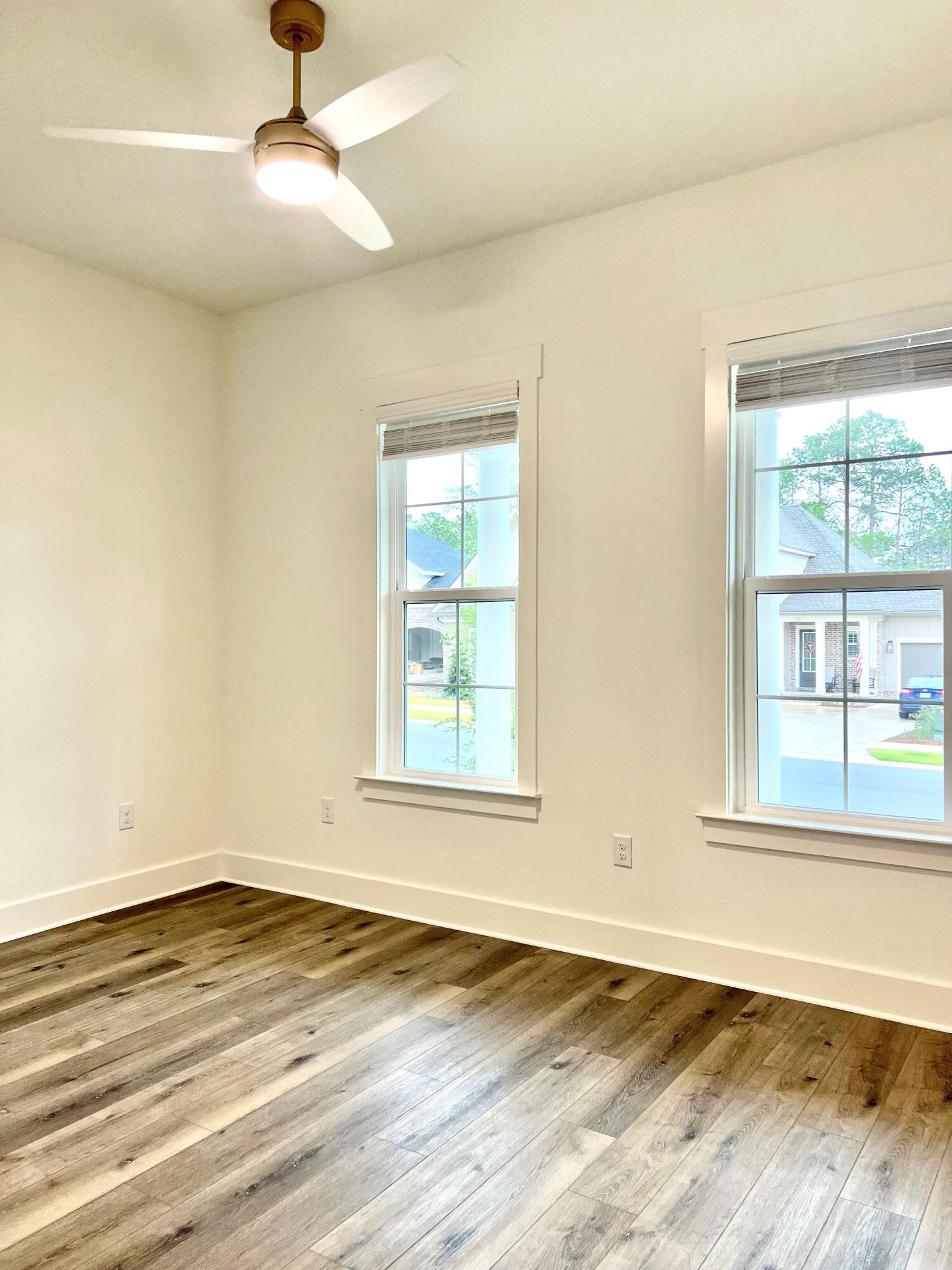 DEER MOSS CREEK PH 2A LOT 71 - Residential