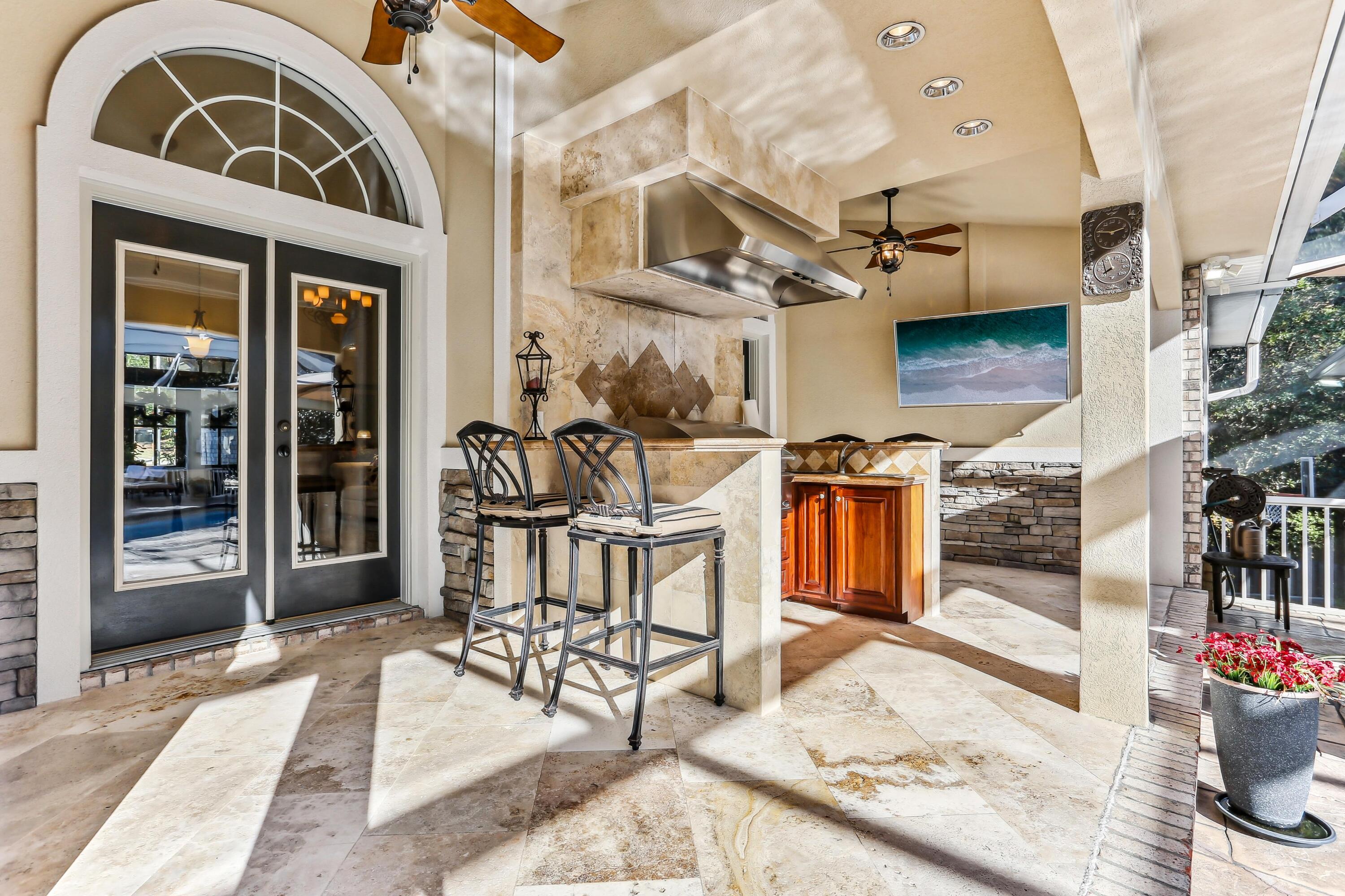 ROCKY BAYOU COUNTRY CLUB ESTATES 11 - Residential