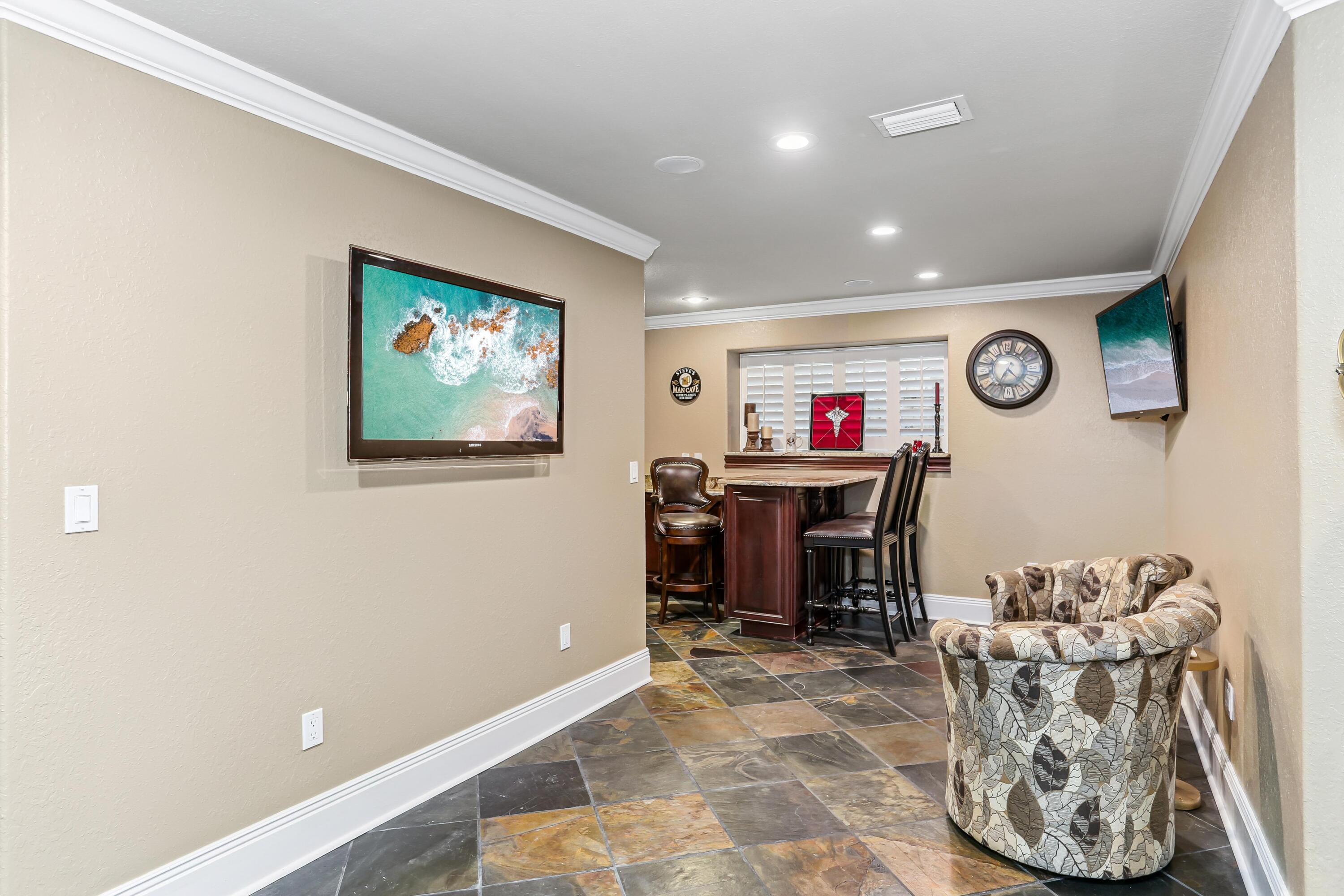 ROCKY BAYOU COUNTRY CLUB ESTATES 11 - Residential