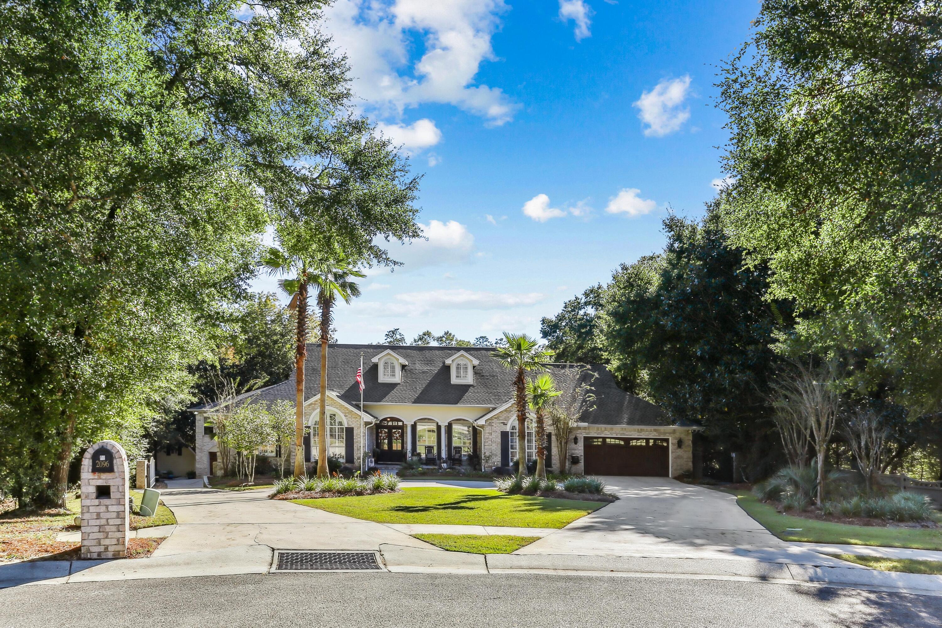 ROCKY BAYOU COUNTRY CLUB ESTATES 11 - Residential