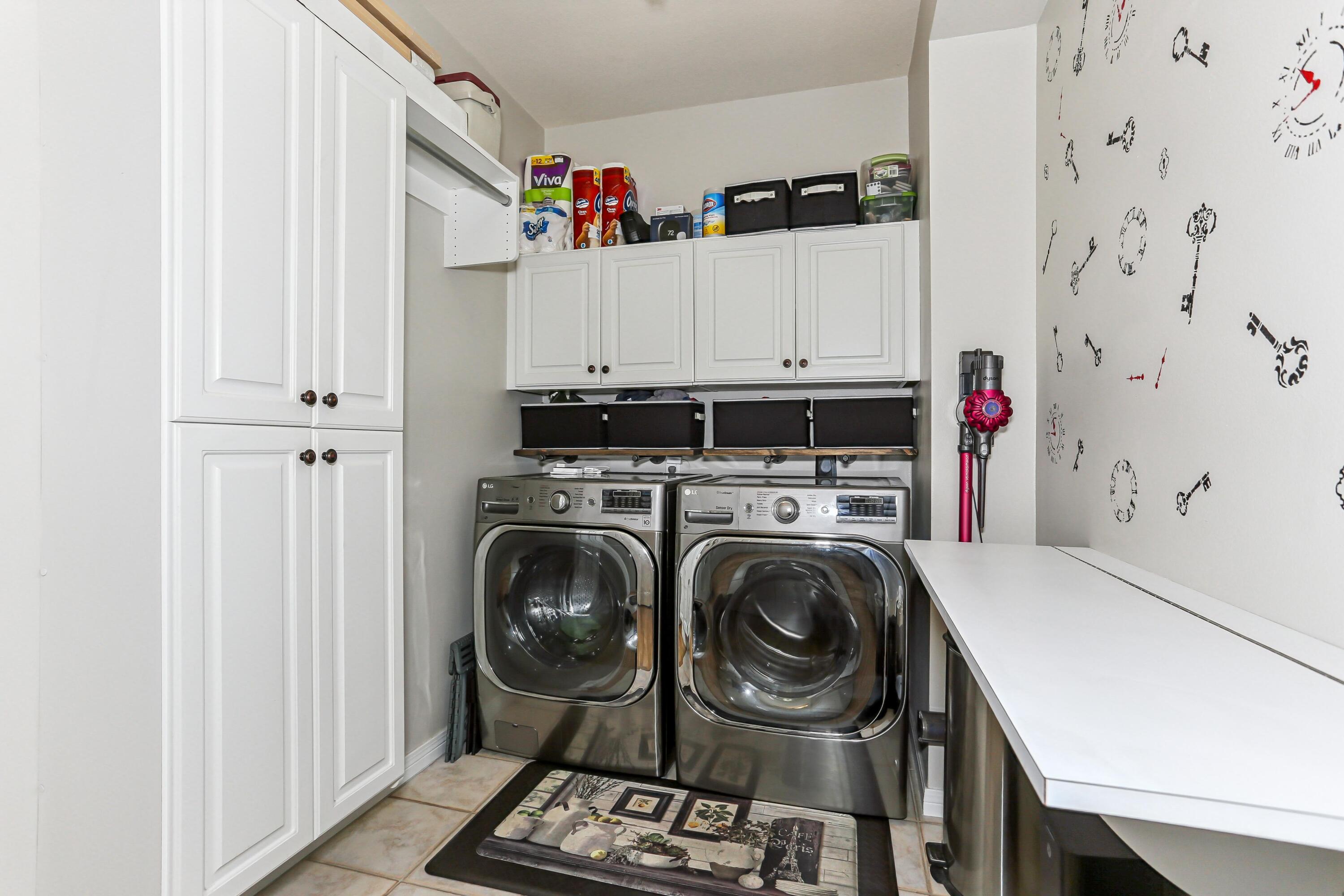 ROCKY BAYOU COUNTRY CLUB ESTATES 11 - Residential