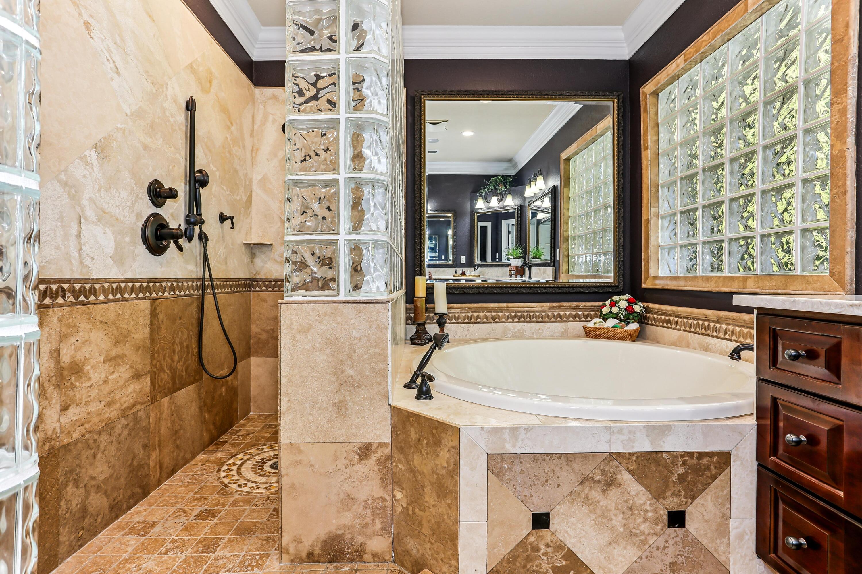 ROCKY BAYOU COUNTRY CLUB ESTATES 11 - Residential