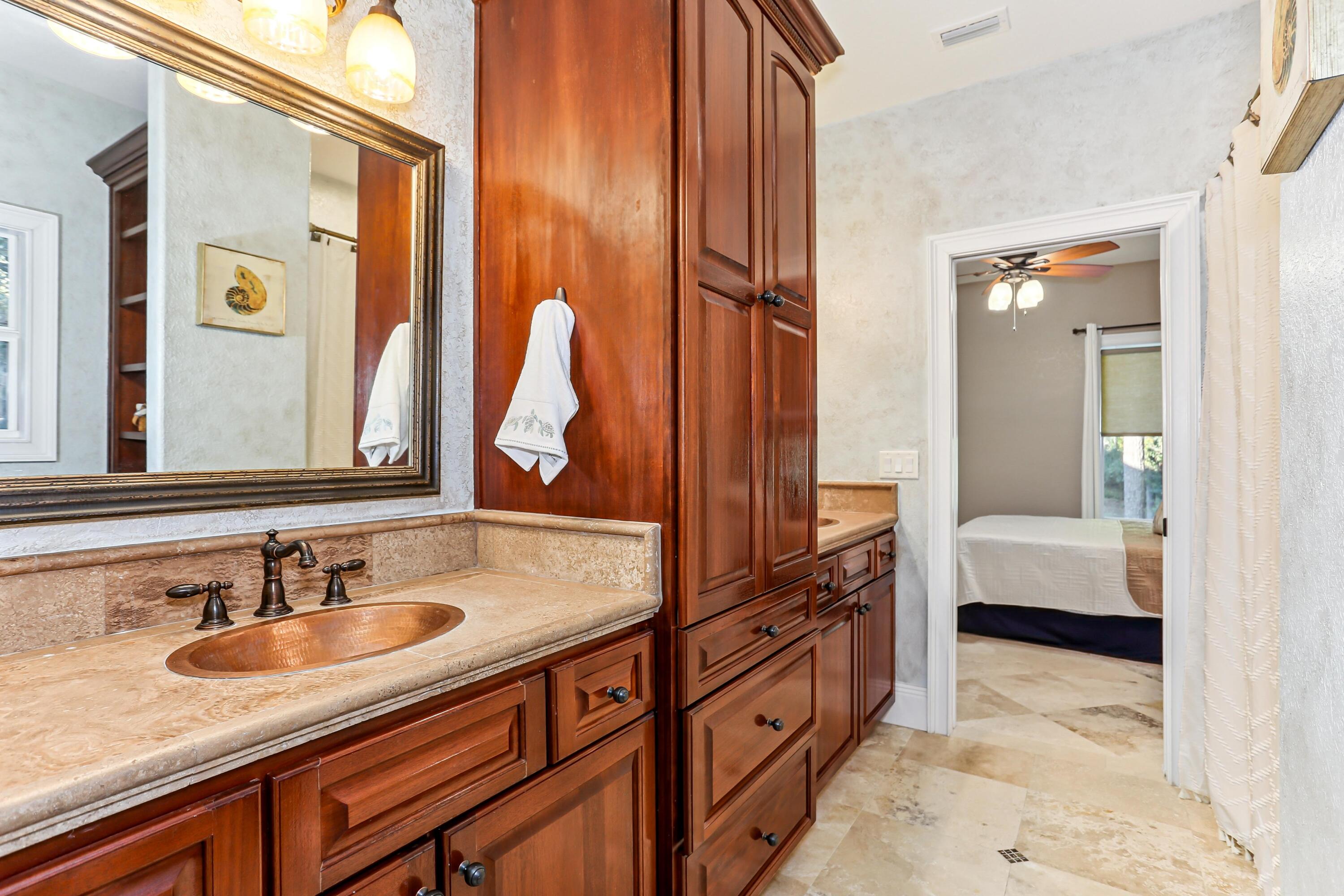 ROCKY BAYOU COUNTRY CLUB ESTATES 11 - Residential