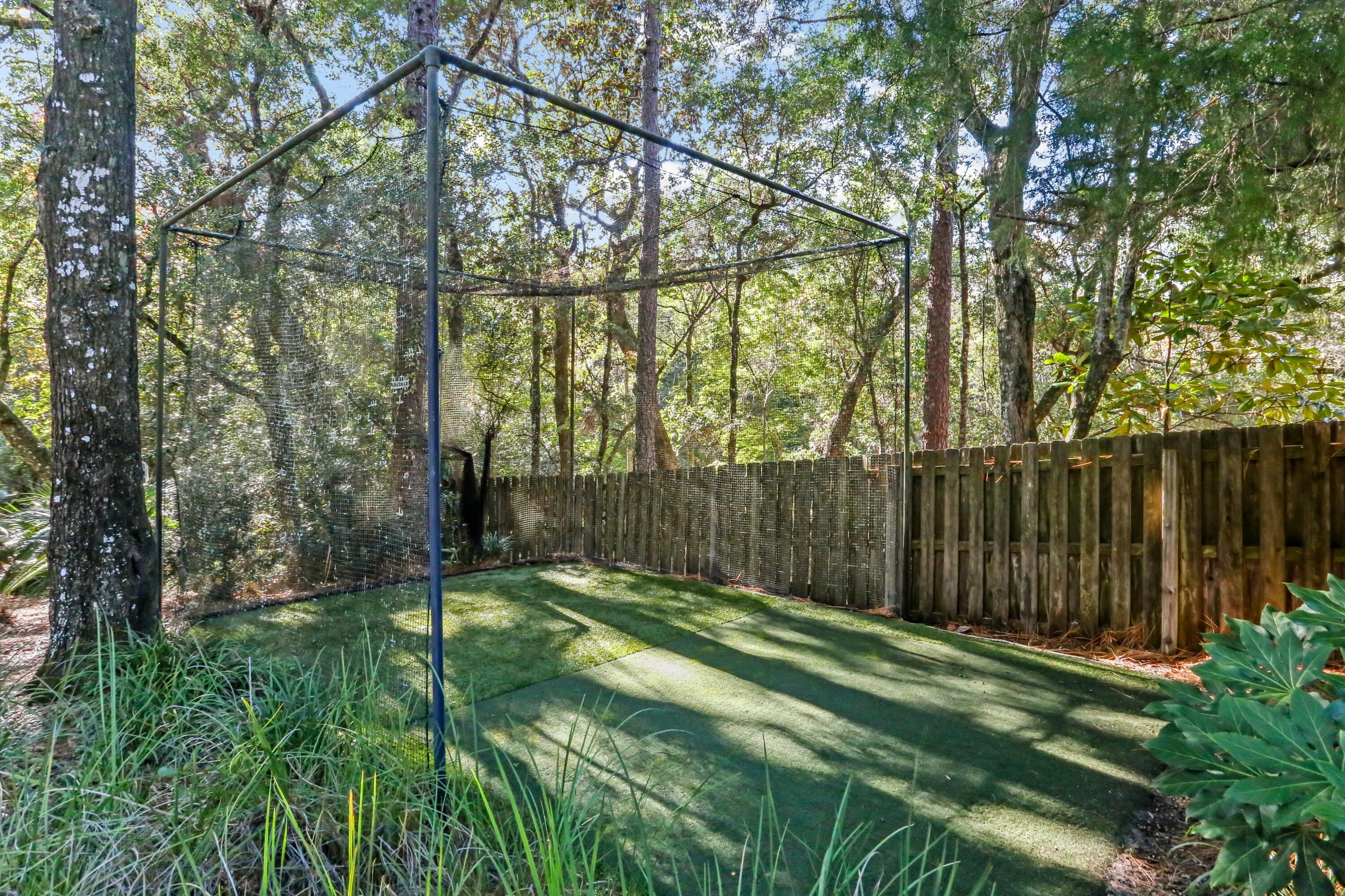 ROCKY BAYOU COUNTRY CLUB ESTATES 11 - Residential