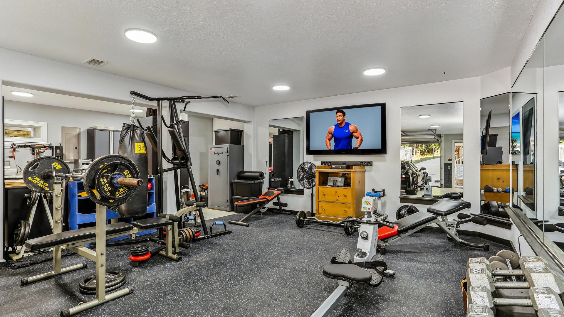 ROCKY BAYOU COUNTRY CLUB ESTATES 11 - Residential