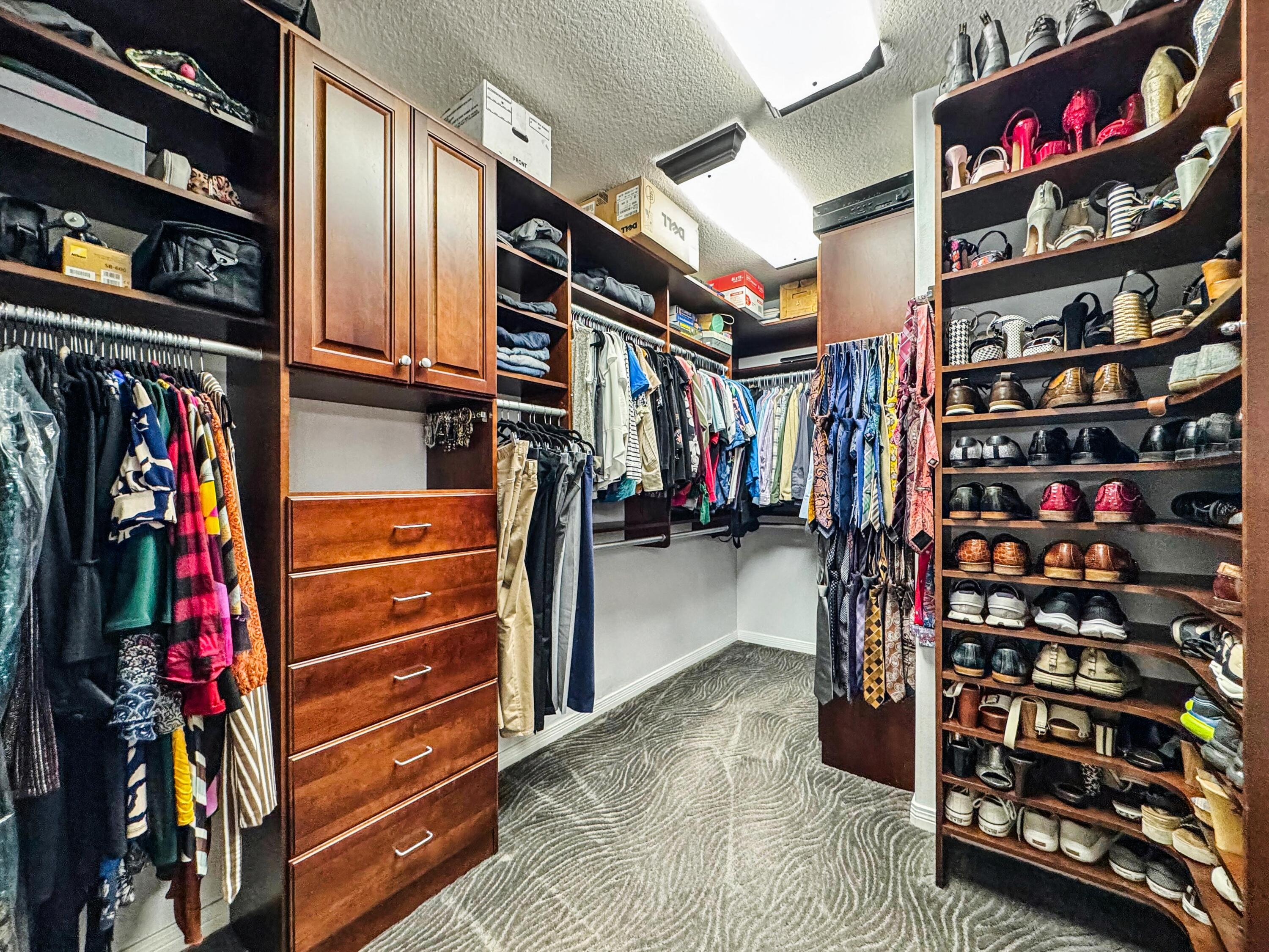 ROCKY BAYOU COUNTRY CLUB ESTATES 11 - Residential