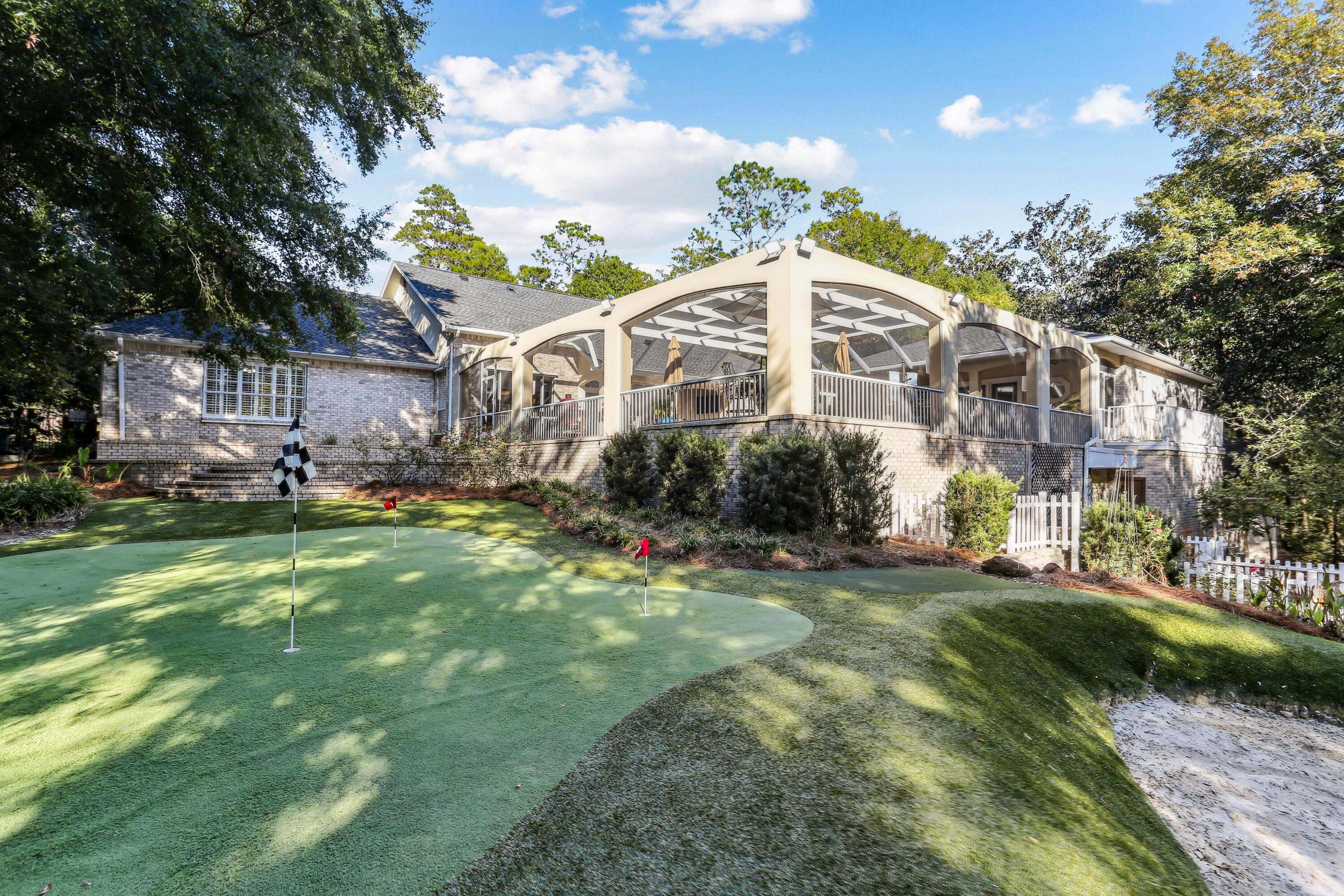 ROCKY BAYOU COUNTRY CLUB ESTATES 11 - Residential