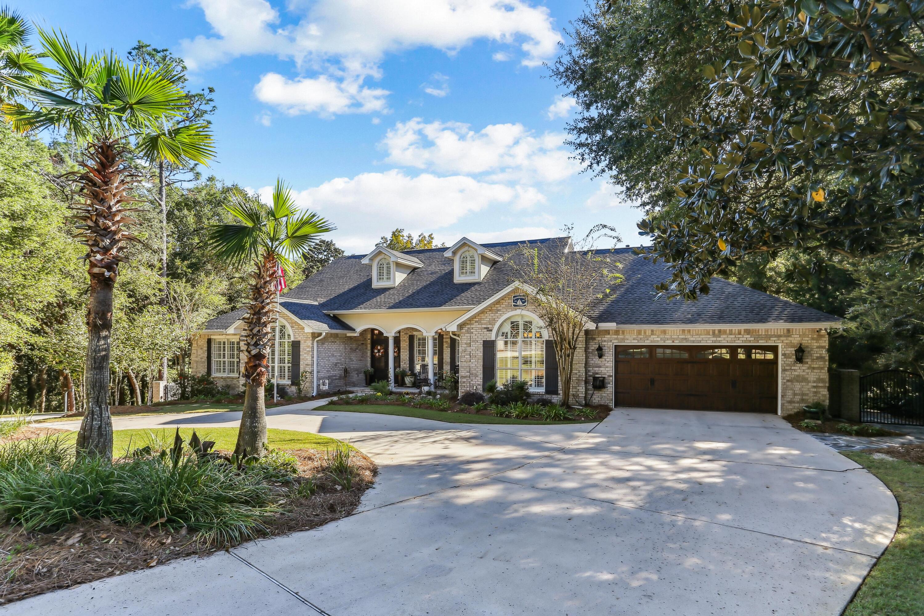 ROCKY BAYOU COUNTRY CLUB ESTATES 11 - Residential