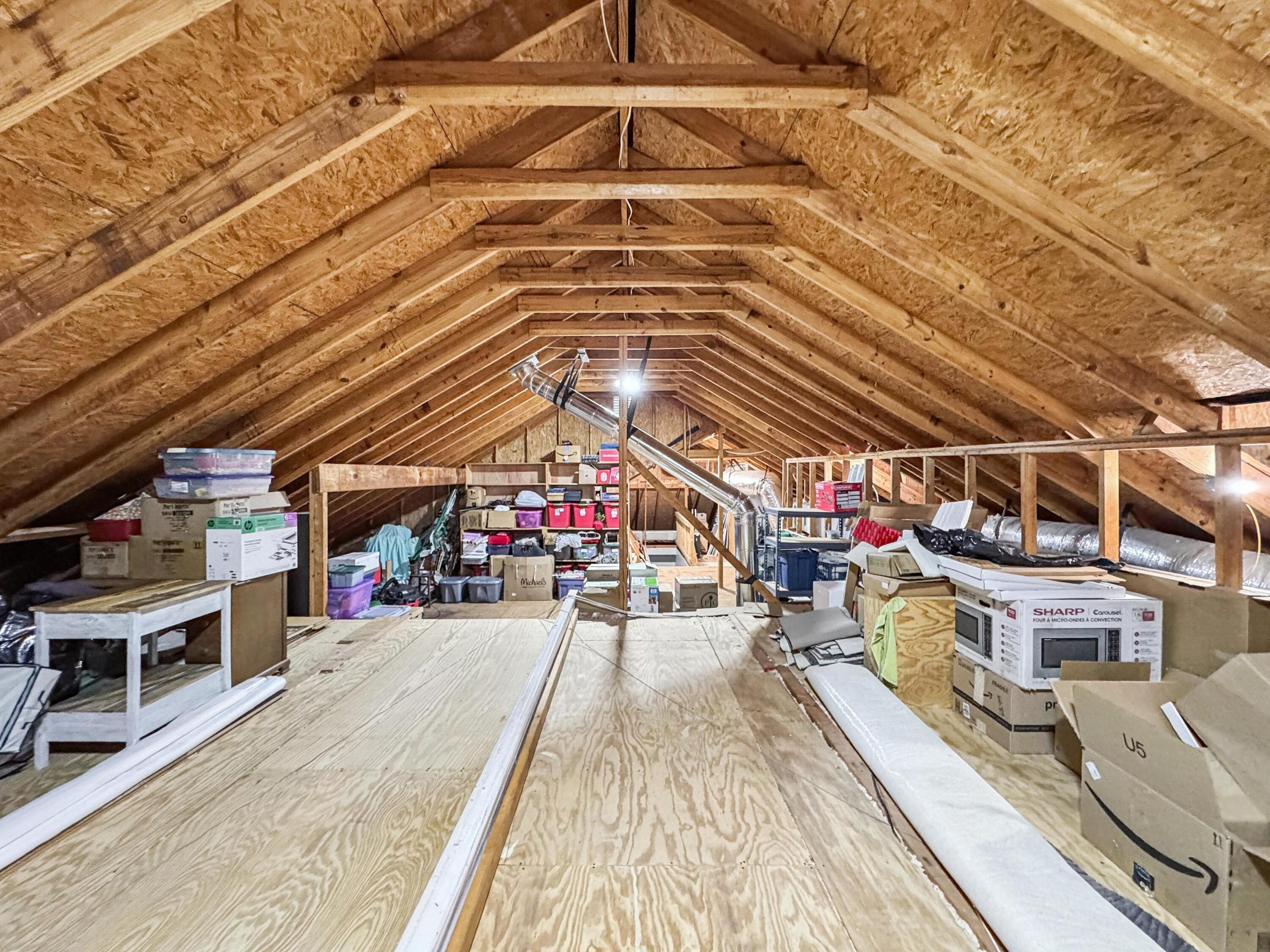 ROCKY BAYOU COUNTRY CLUB ESTATES 11 - Residential