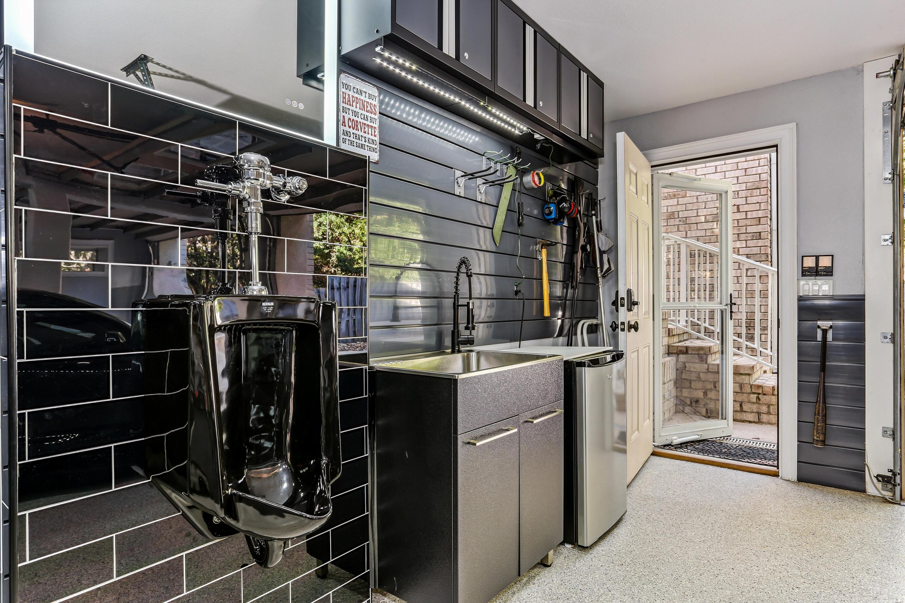 ROCKY BAYOU COUNTRY CLUB ESTATES 11 - Residential