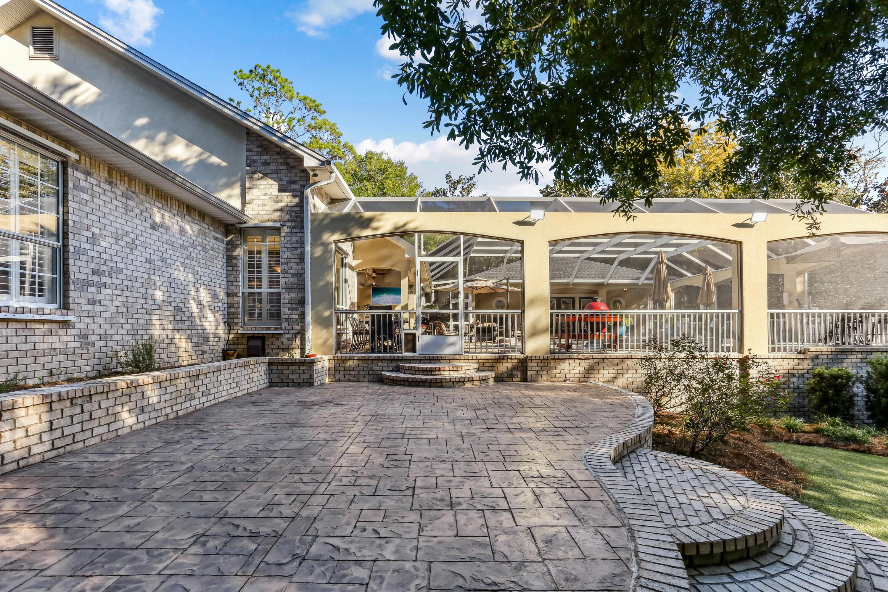 ROCKY BAYOU COUNTRY CLUB ESTATES 11 - Residential