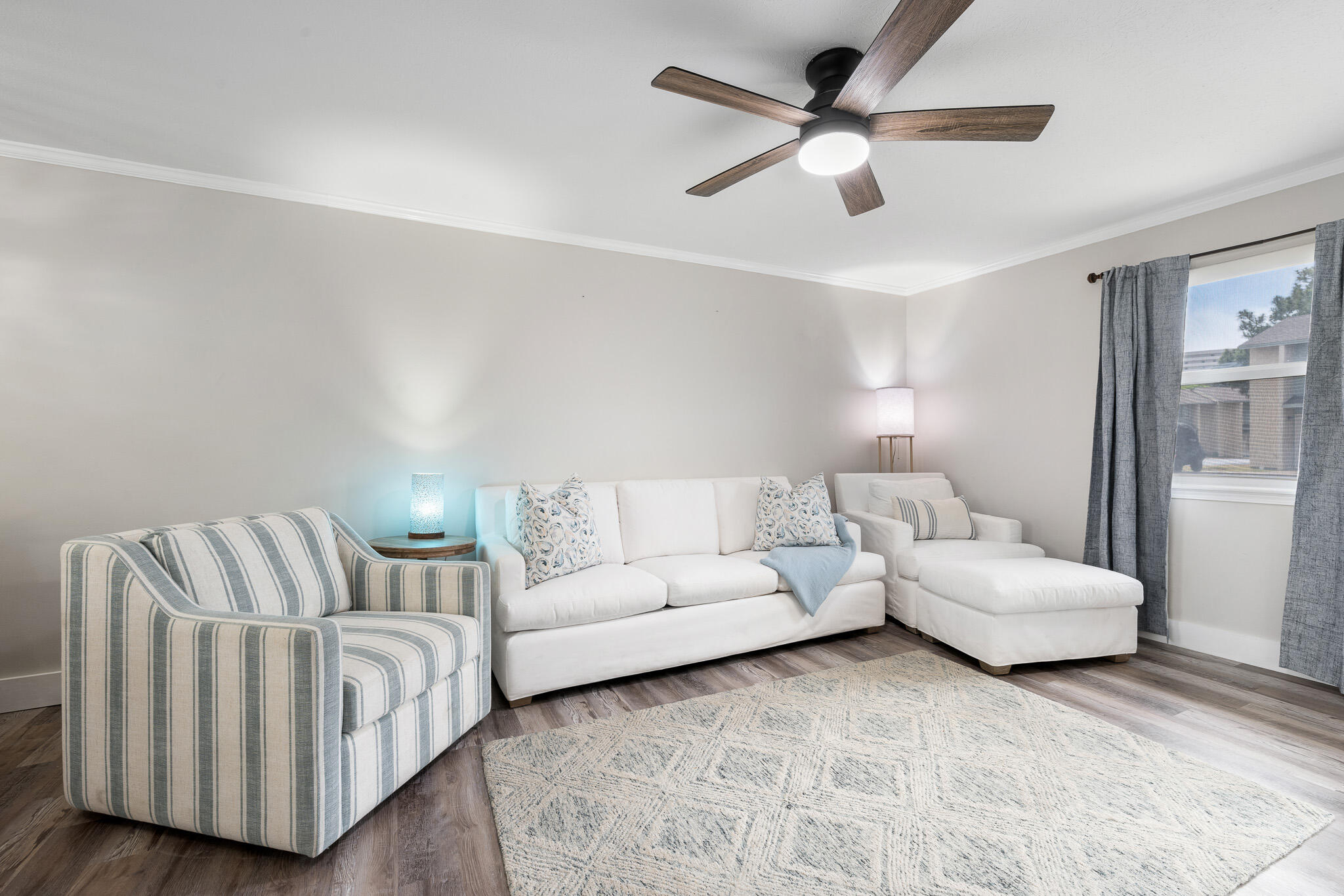 Panama City Beach, Florida 32407, United States, 2 Bedrooms Bedrooms, ,2 BathroomsBathrooms,Residential,Active,48165