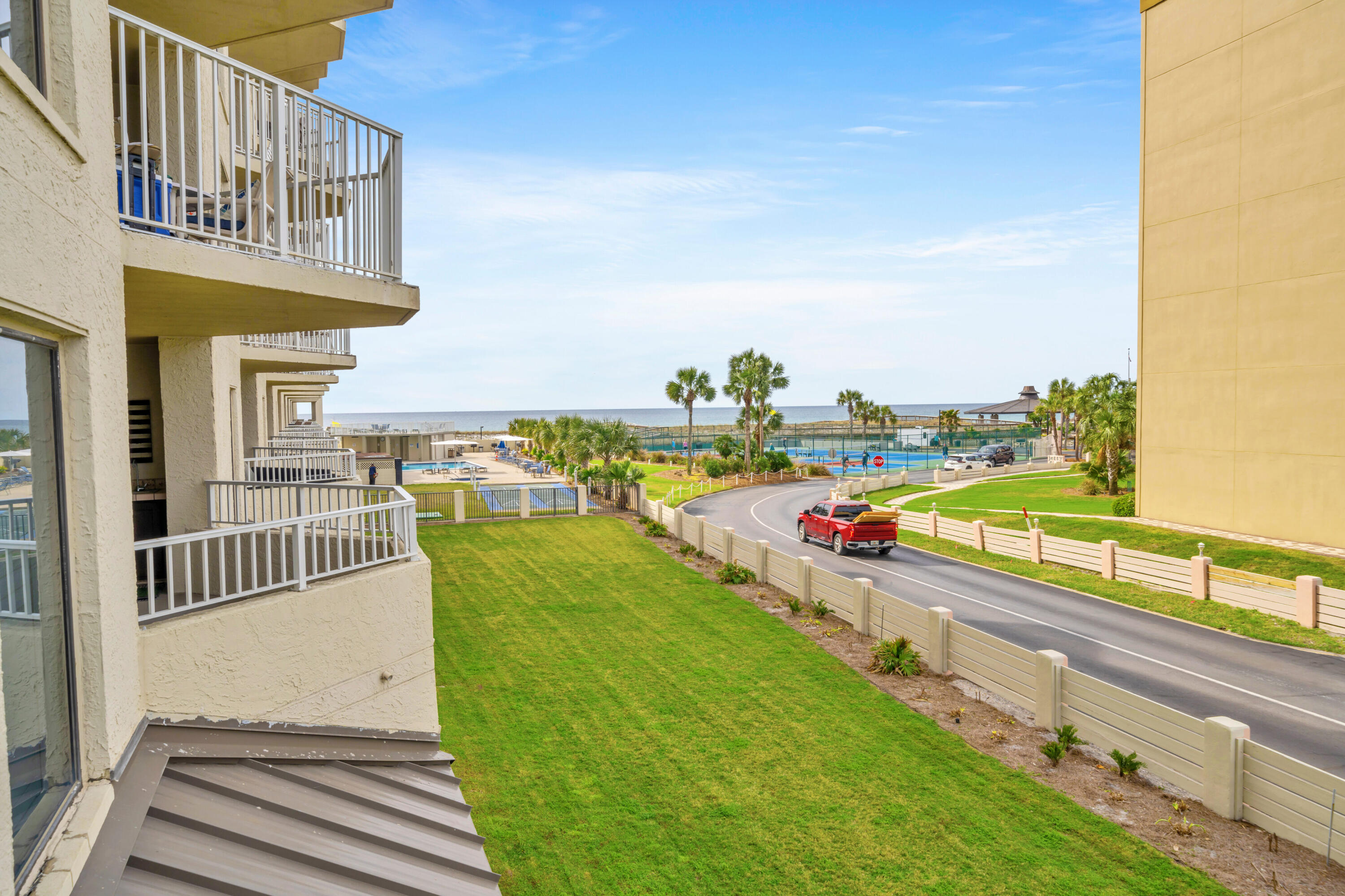 INLET REEF CLUB CONDO - Residential