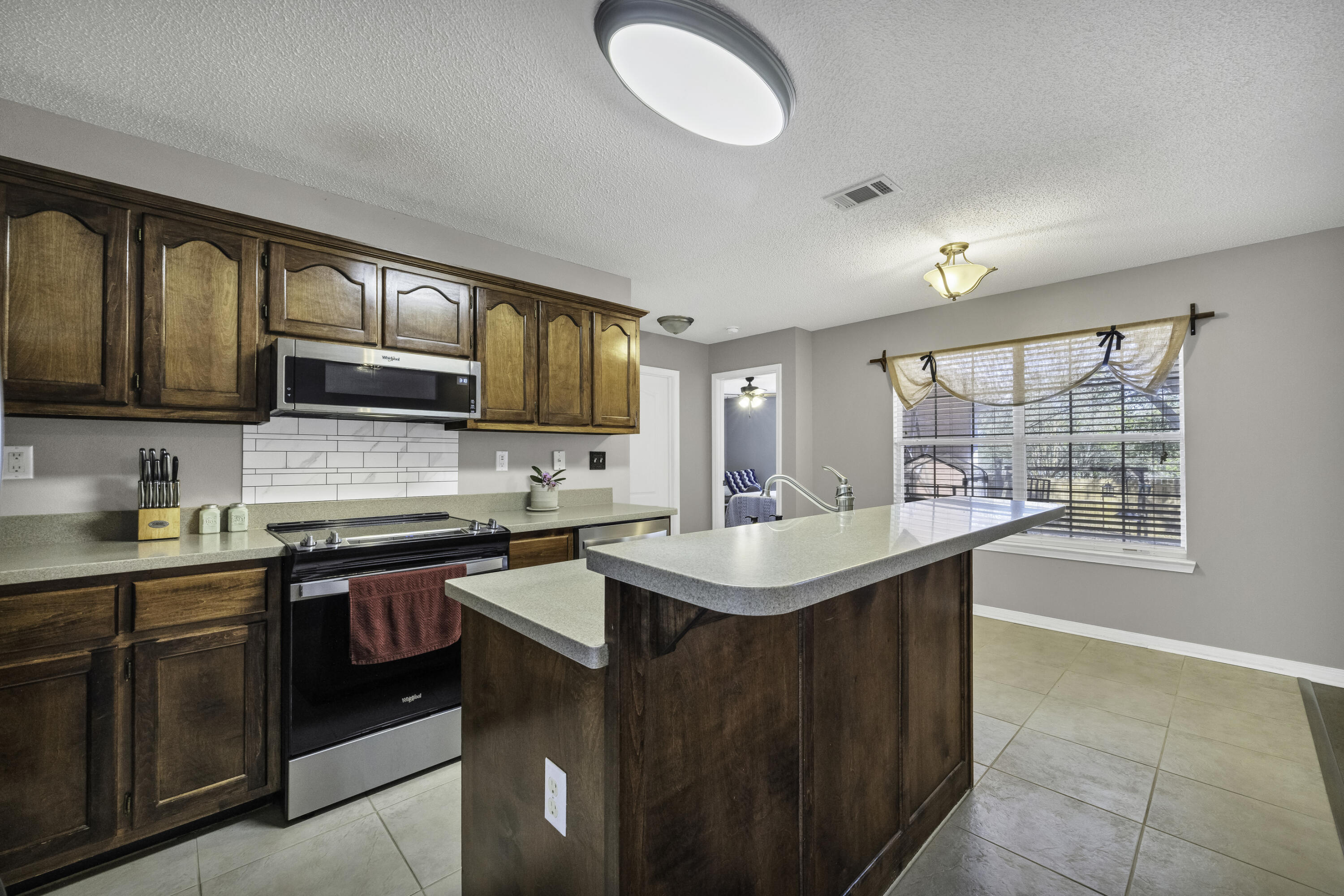 RIVERCHASE S/D PH 2 - Residential