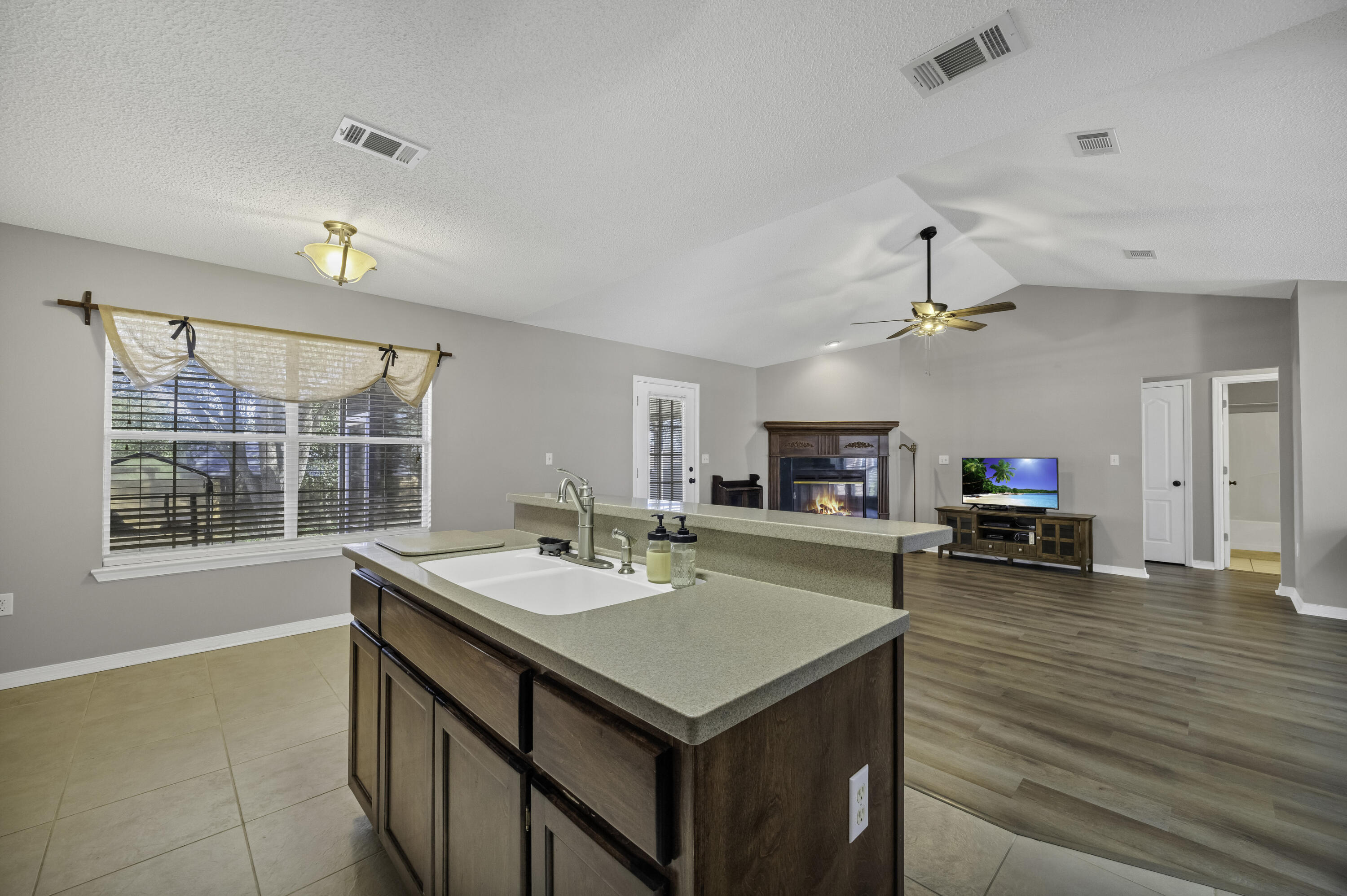 RIVERCHASE S/D PH 2 - Residential