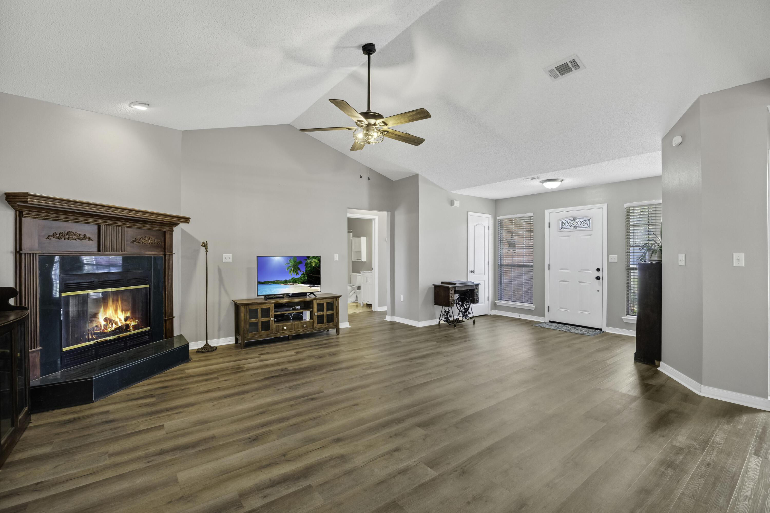 RIVERCHASE S/D PH 2 - Residential