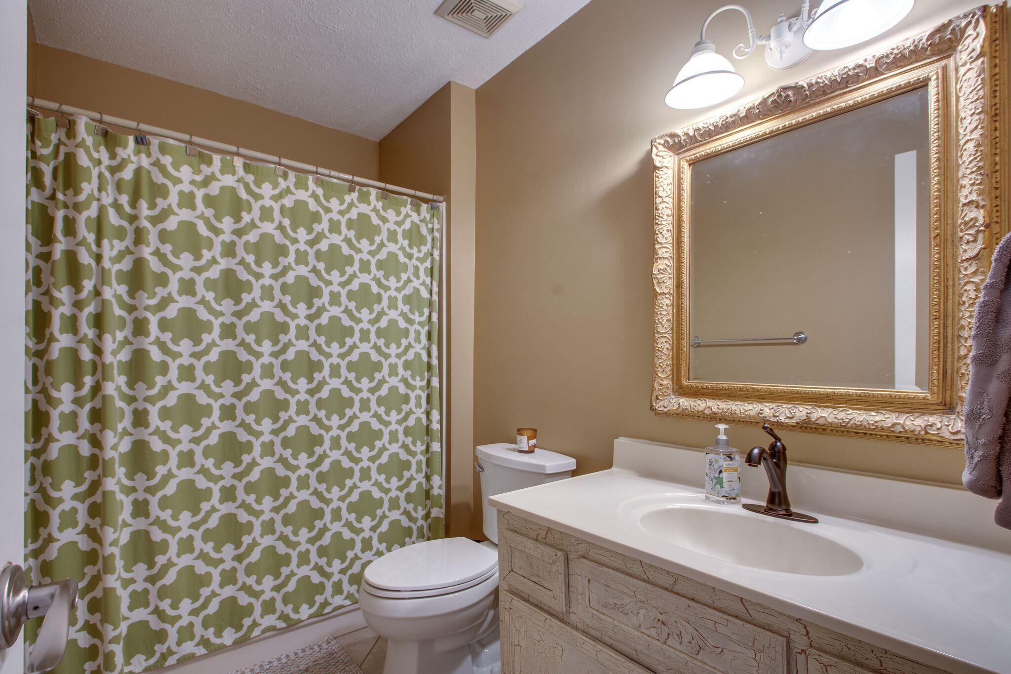 COUNTRYSIDE ESTATES - Residential