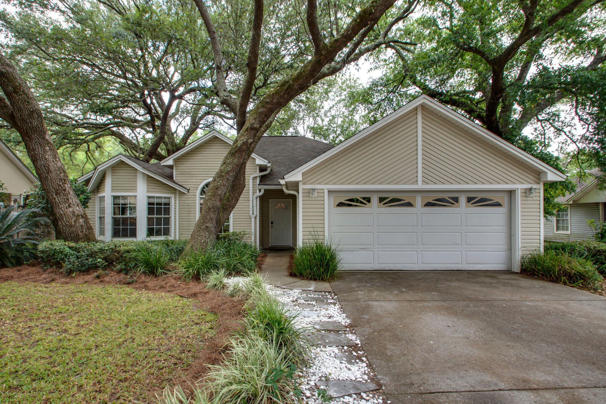 COUNTRYSIDE ESTATES - Residential