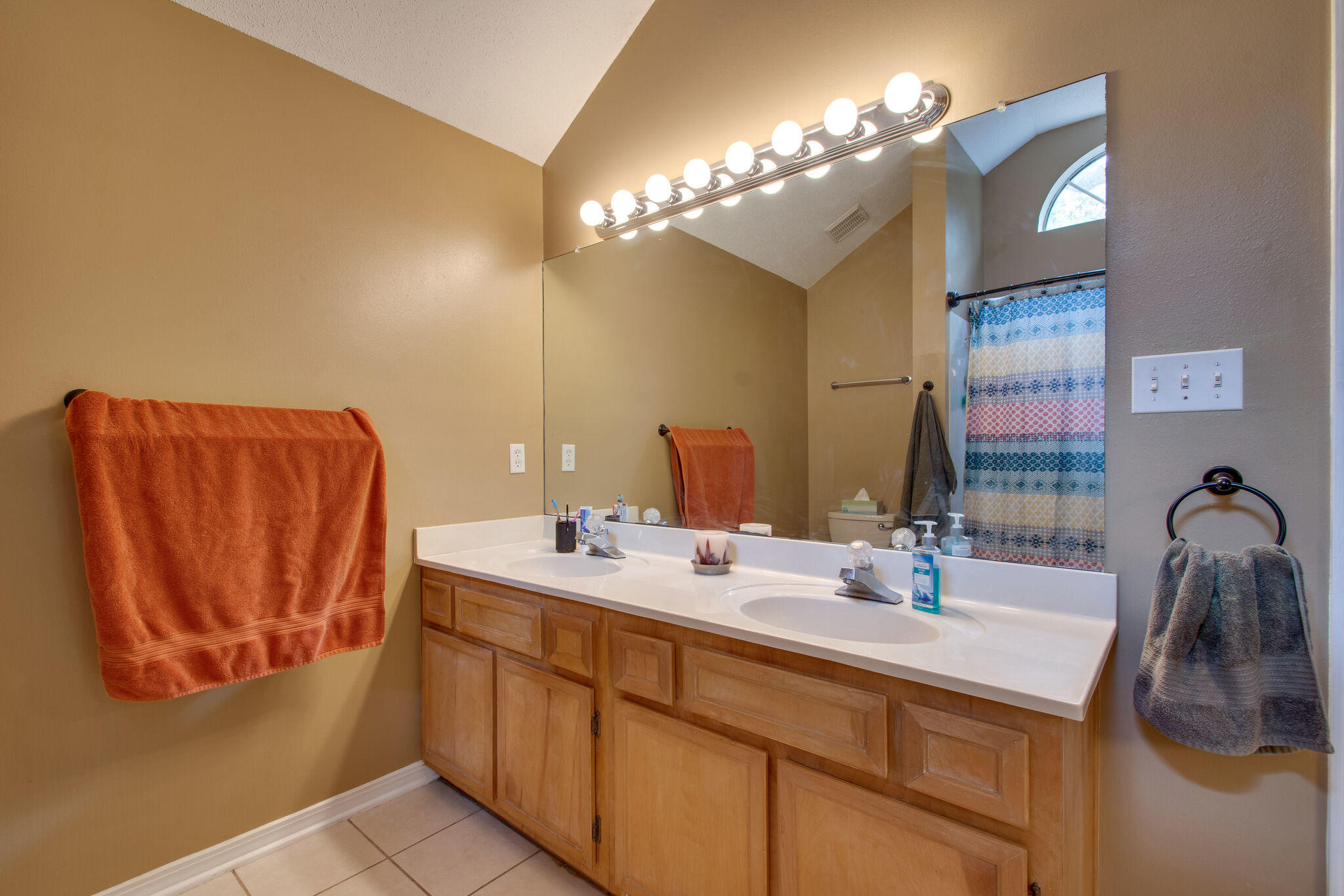 COUNTRYSIDE ESTATES - Residential