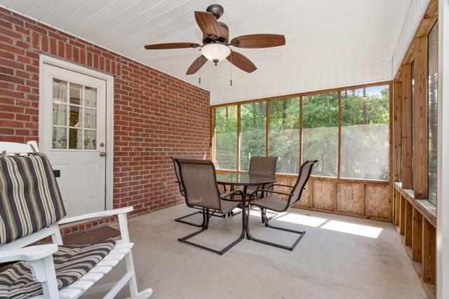 County Breeze Est - Residential