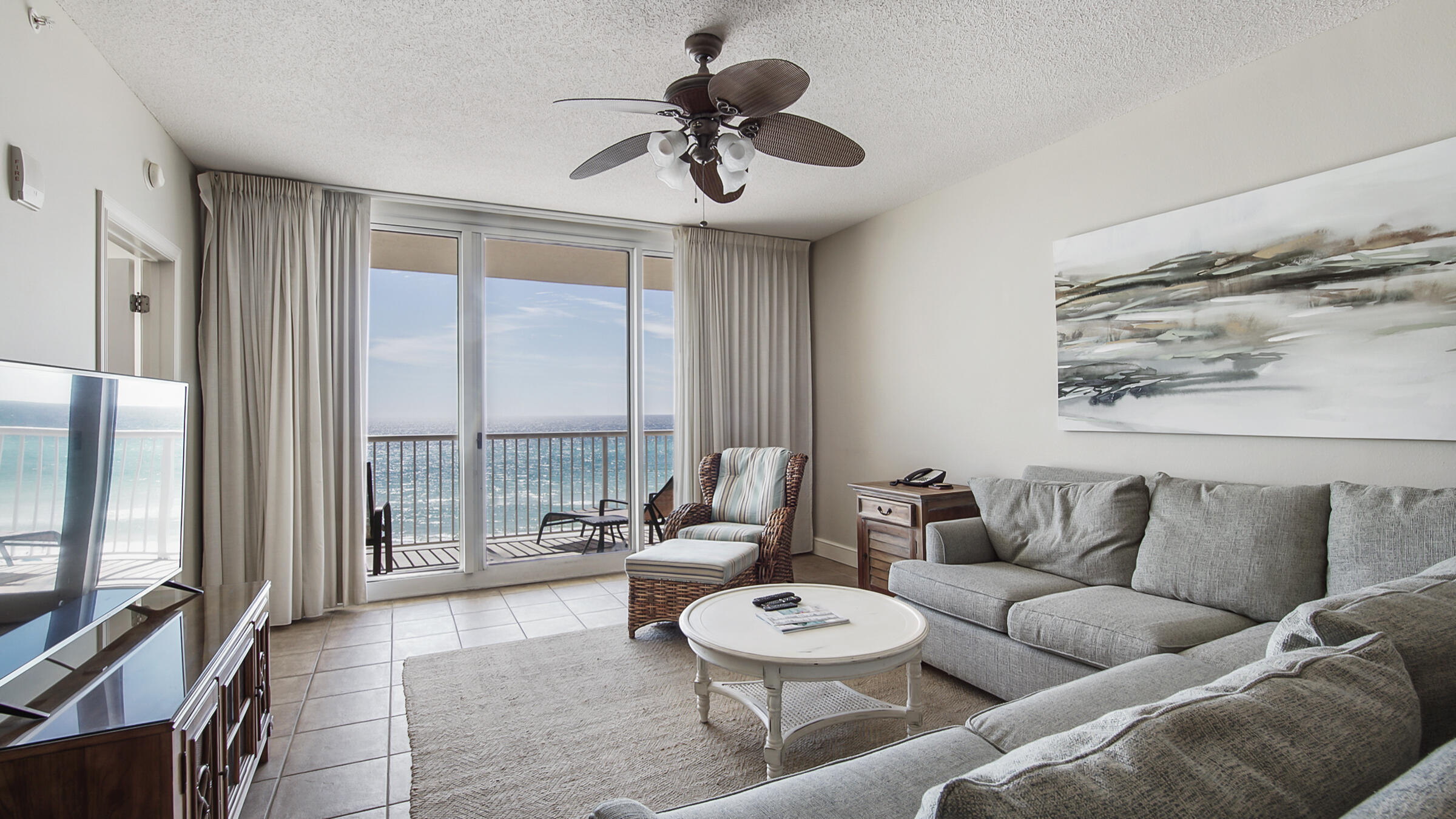 MAJESTIC BEACH TOWERS II - Residential