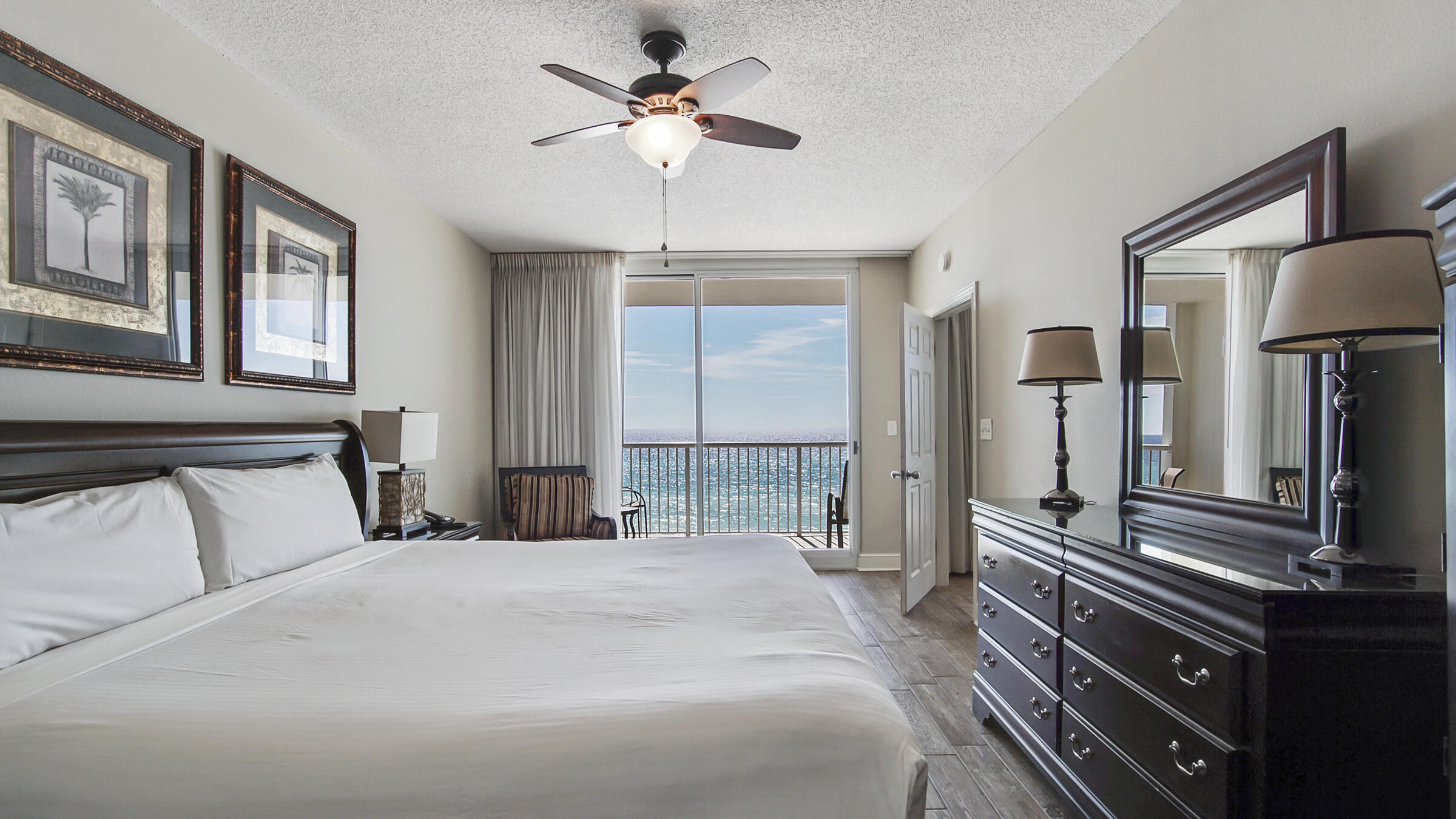 MAJESTIC BEACH TOWERS II - Residential