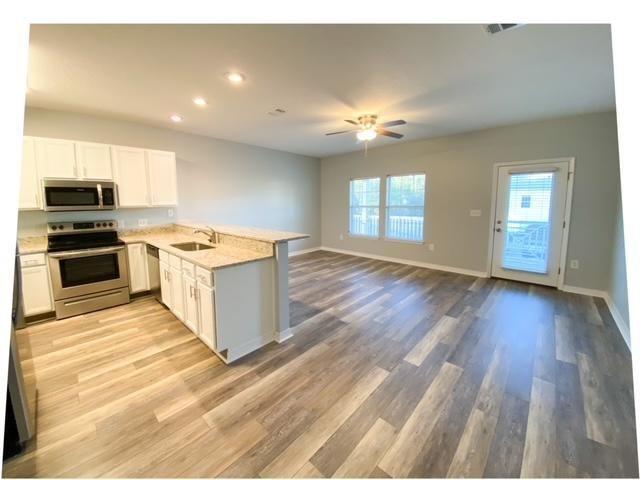 Unit has been completely renovated with new paint, flooring, granite countertops, stainless steel appliances, new bathroom vanities. This 2 bedroom, 2 bathroom unit centrally located in Santa Rosa Beach.  Close proximity to Destin and 30 minute drive to Panama City Beach.  Property available November 5th.  No pets allowed., no smoking.