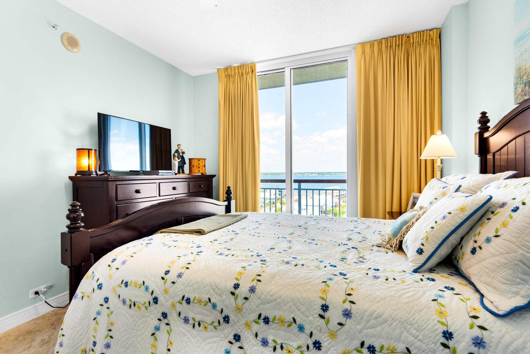 BEACH COLONY WEST CONDO - Residential