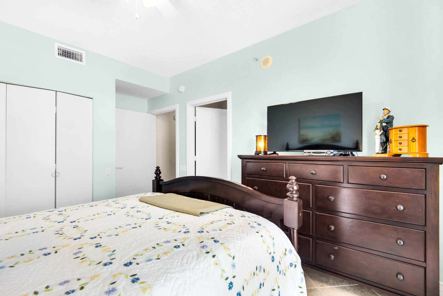 BEACH COLONY WEST CONDO - Residential