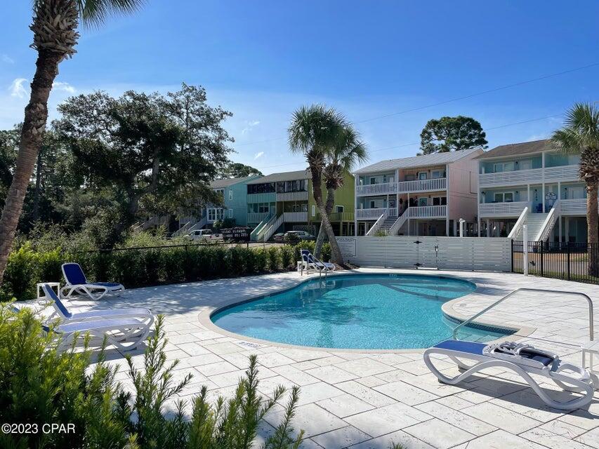 PIRATES COVE INLET CONDO - Residential