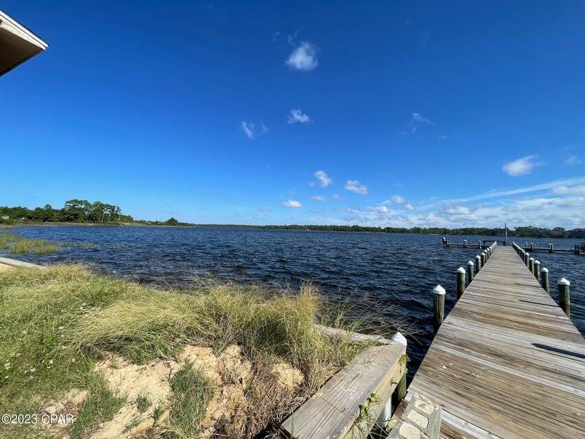 PIRATES COVE INLET CONDO - Residential