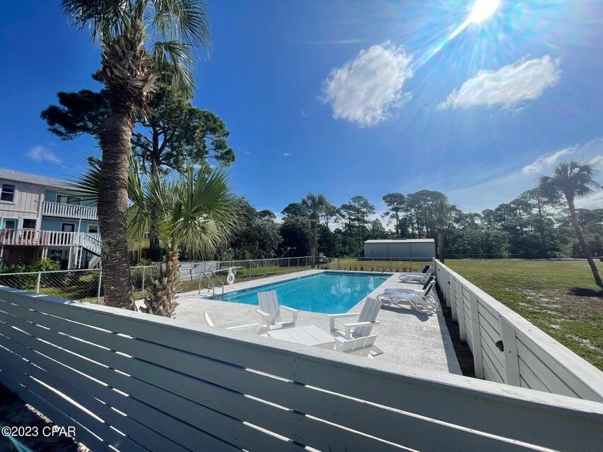 PIRATES COVE INLET CONDO - Residential