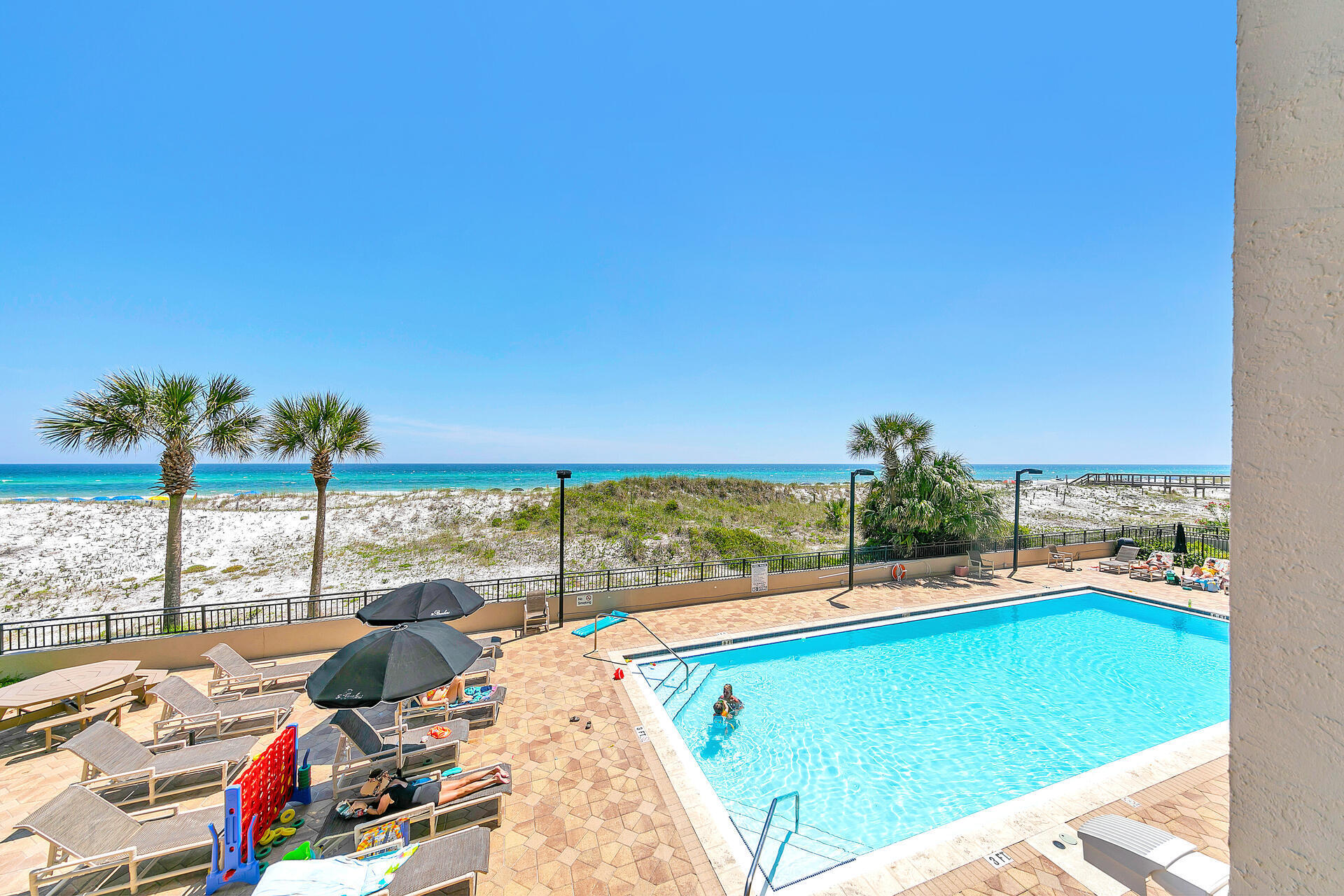 BREAKERS OF FWB PH 2 - Residential