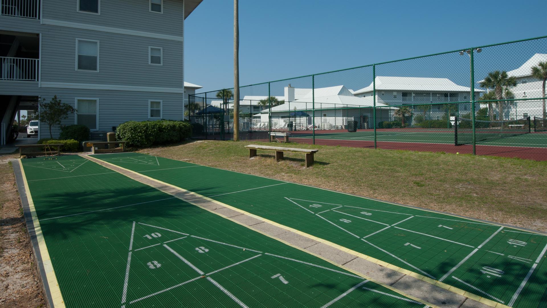 BEACHSIDE VILLAS CONDO - Residential