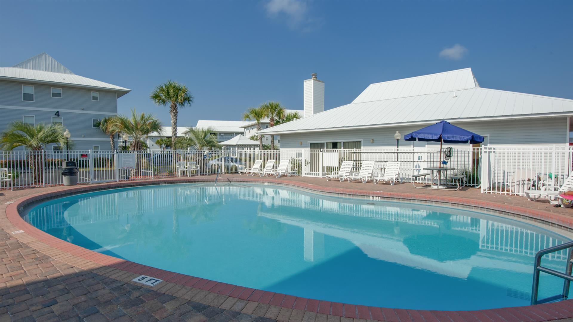 BEACHSIDE VILLAS CONDO - Residential