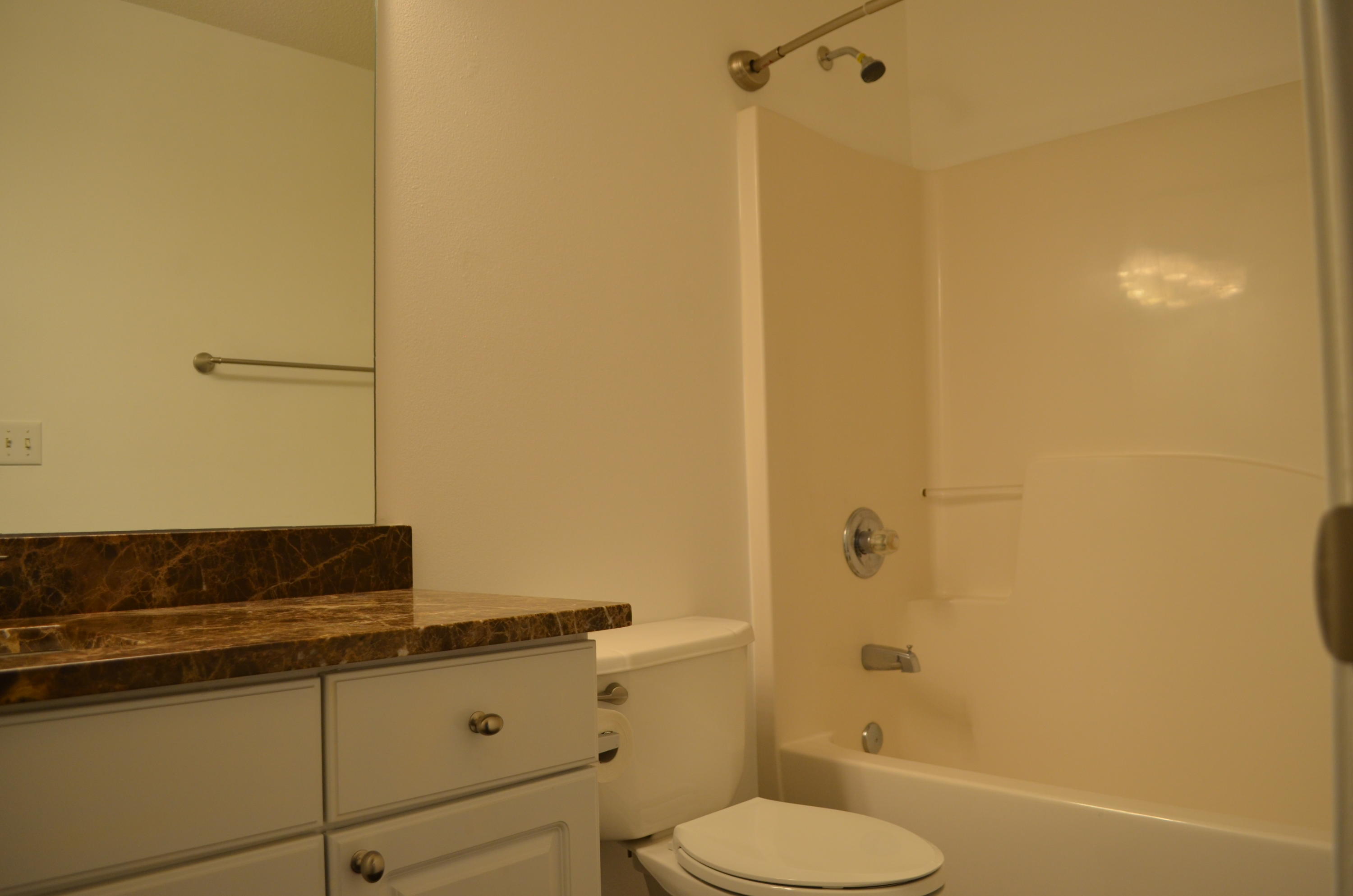KEYSTONE T/H - Residential Lease