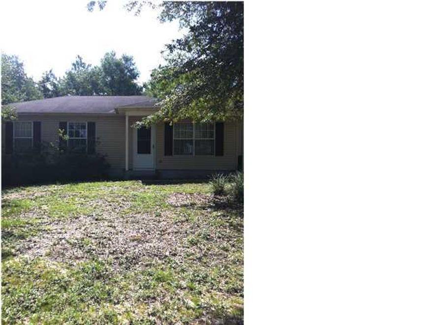 Adorable 3 BR home on 1/3 acre lot in central Crestview.  Home is in excellent condition,  Large family room and eat in kitchen that overlooks wooded, private backyard.  Clean and ready for you and your family.