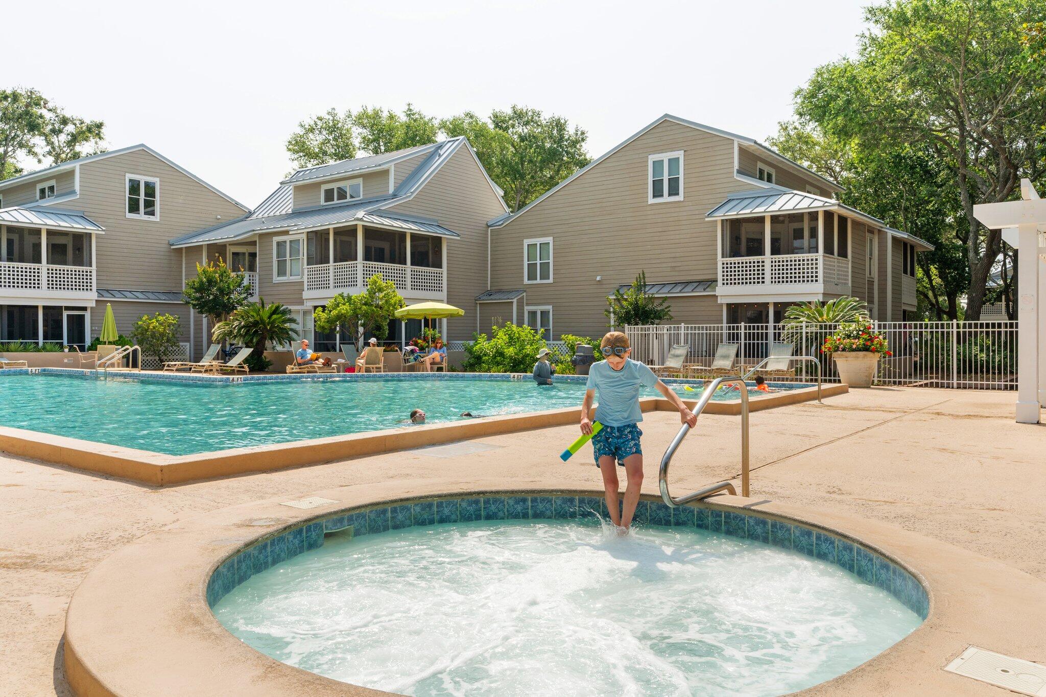 HIDDEN DUNES BEACH COTTAGES 1 - Residential