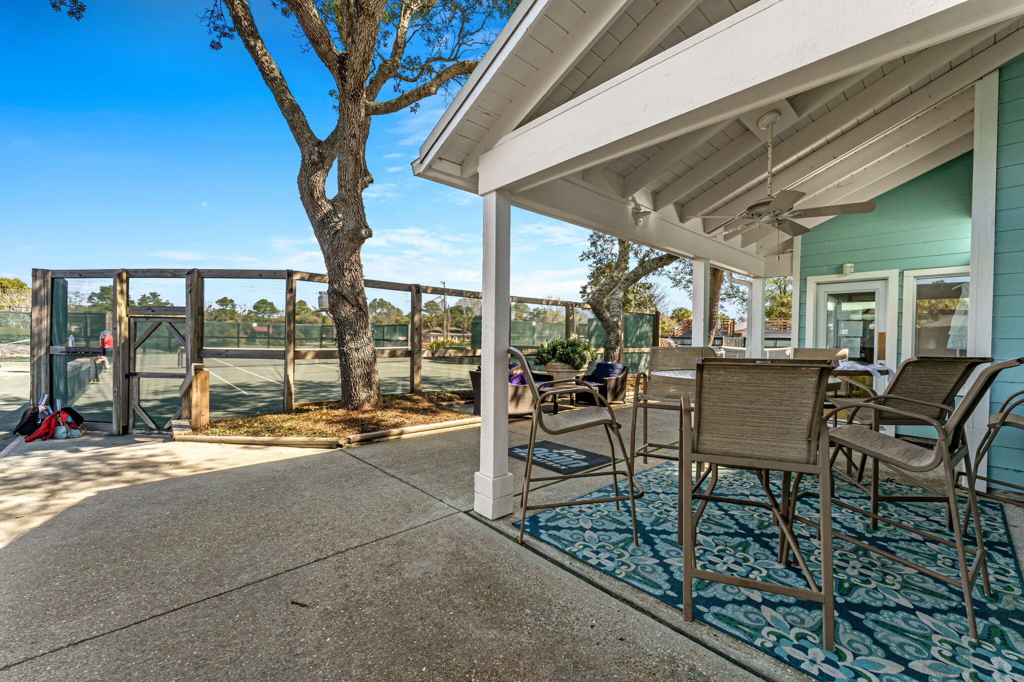HIDDEN DUNES BEACH COTTAGES 1 - Residential