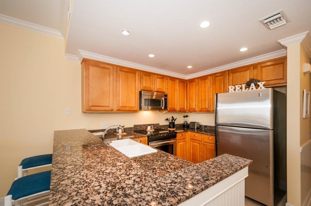 San Remo Condominium - Residential