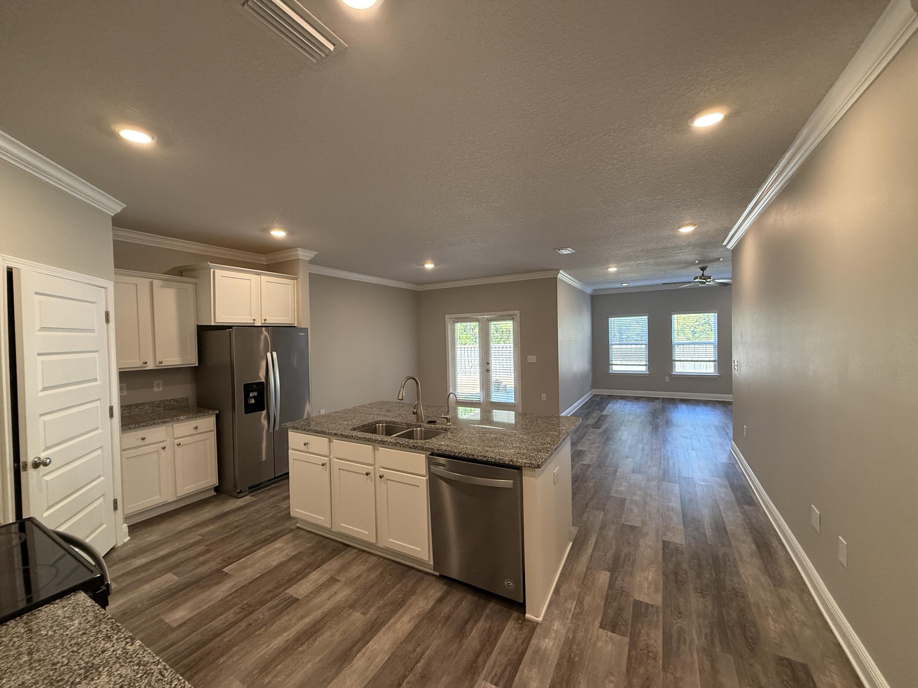 HAMMOCK BAY - FIREFLY - Residential Lease