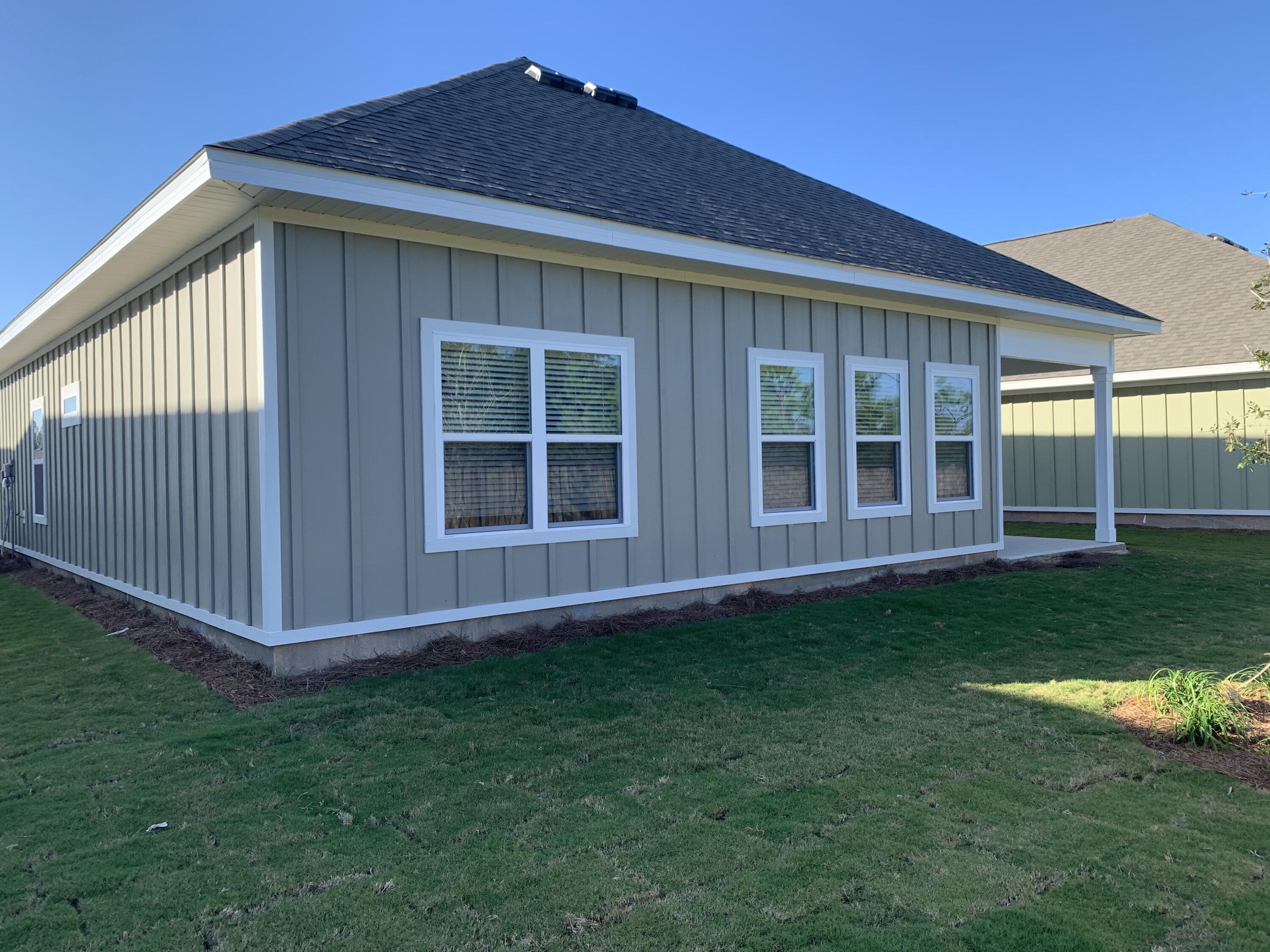 HAMMOCK BAY - FIREFLY - Residential Lease