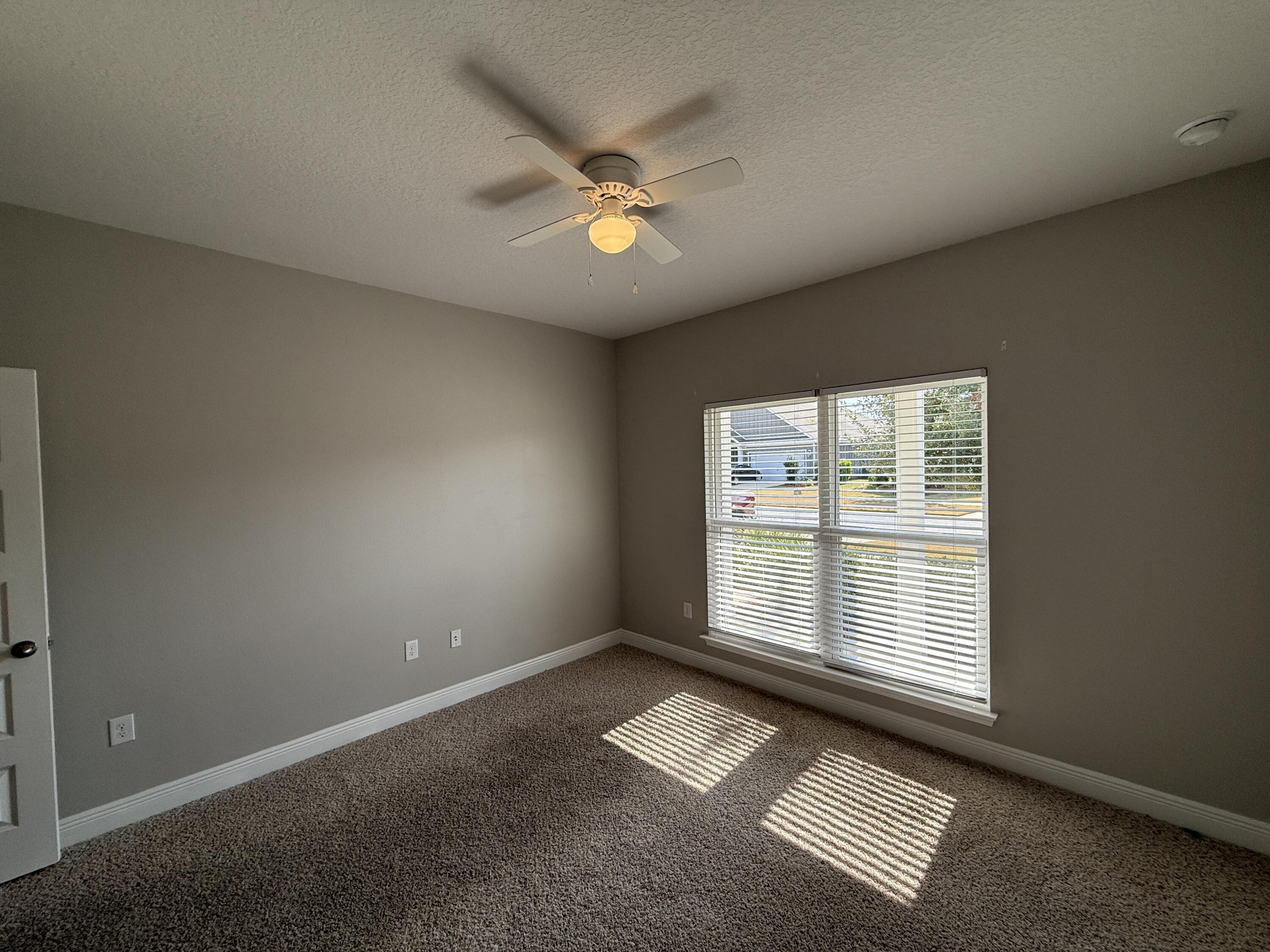 HAMMOCK BAY - FIREFLY - Residential Lease