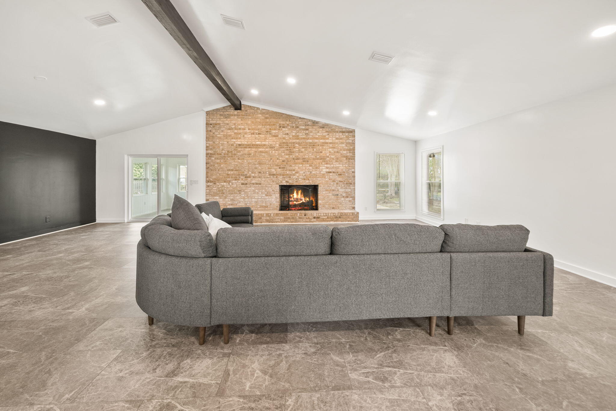 BAYWOOD SHORE ESTATES - Residential