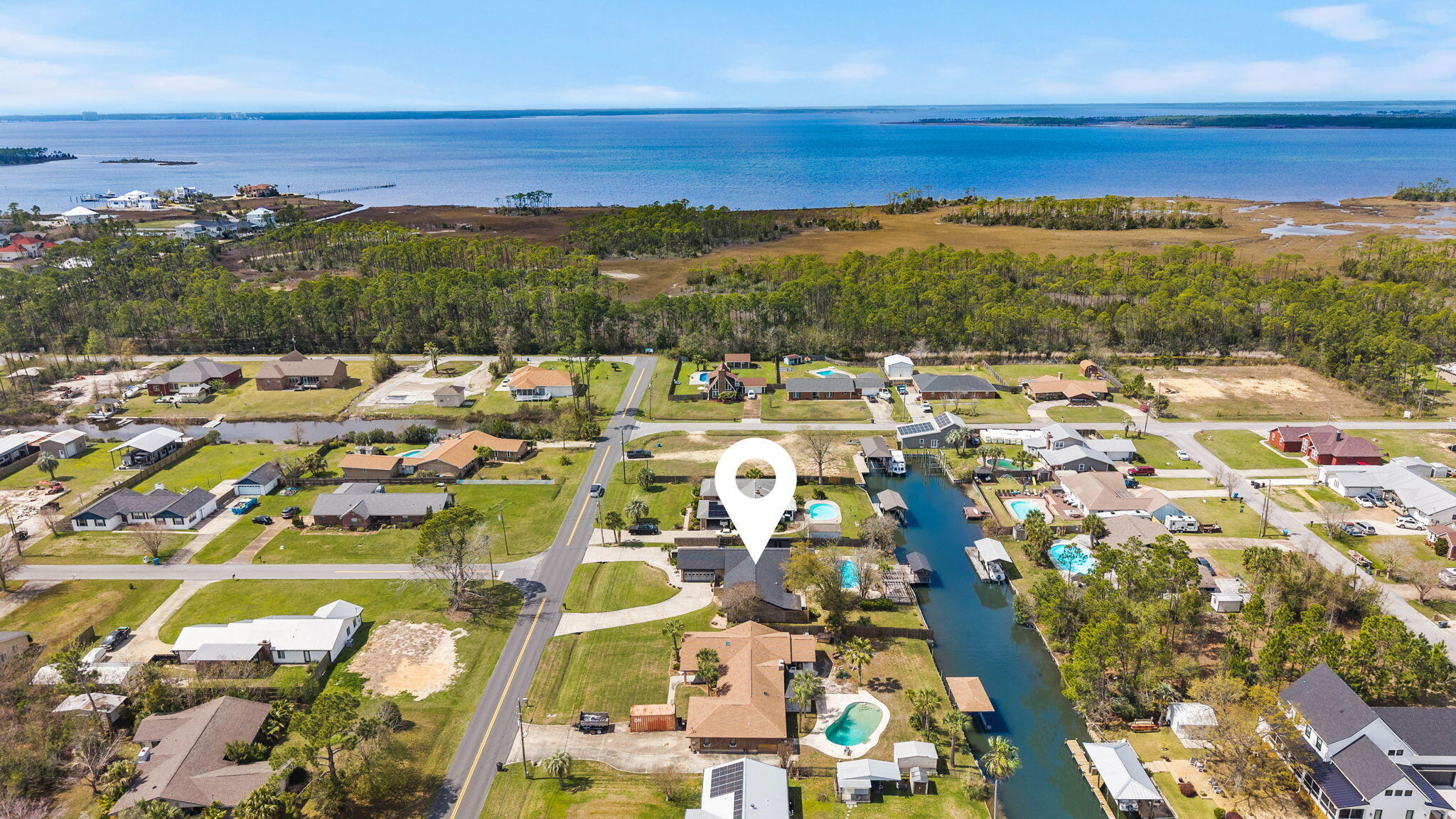 BAYWOOD SHORE ESTATES - Residential