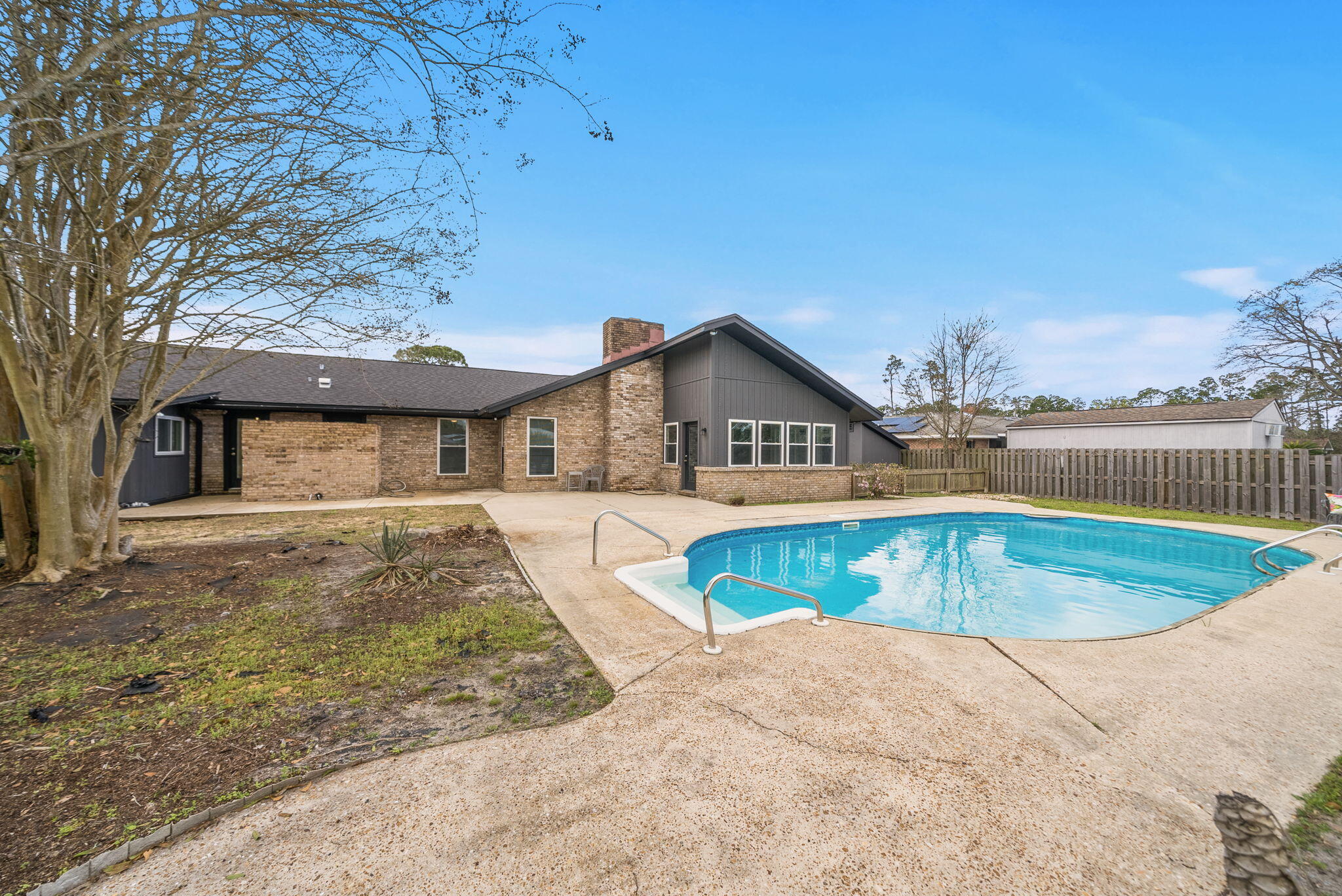 BAYWOOD SHORE ESTATES - Residential