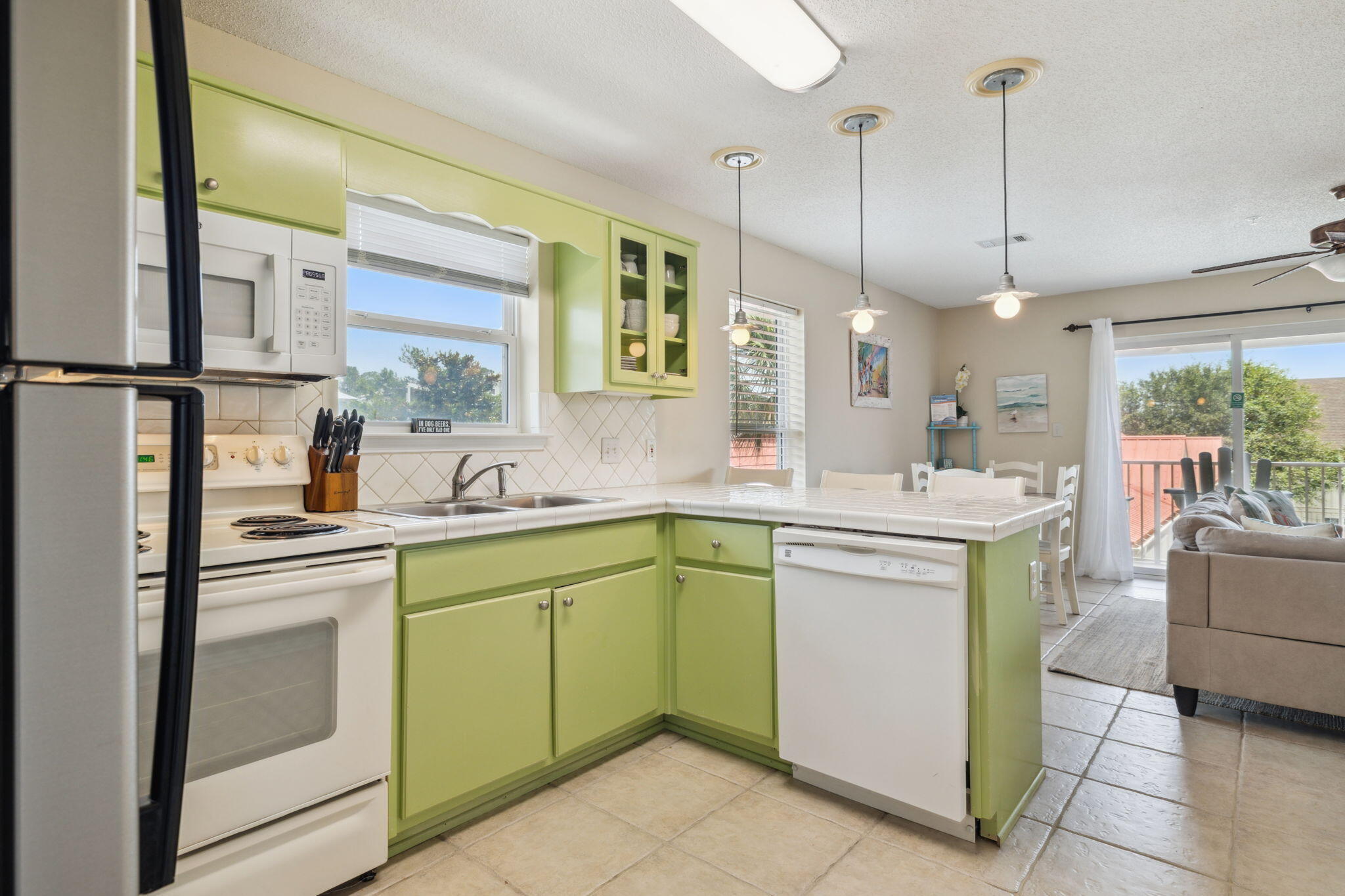 ROLLIN TIDE VILLAS - Residential