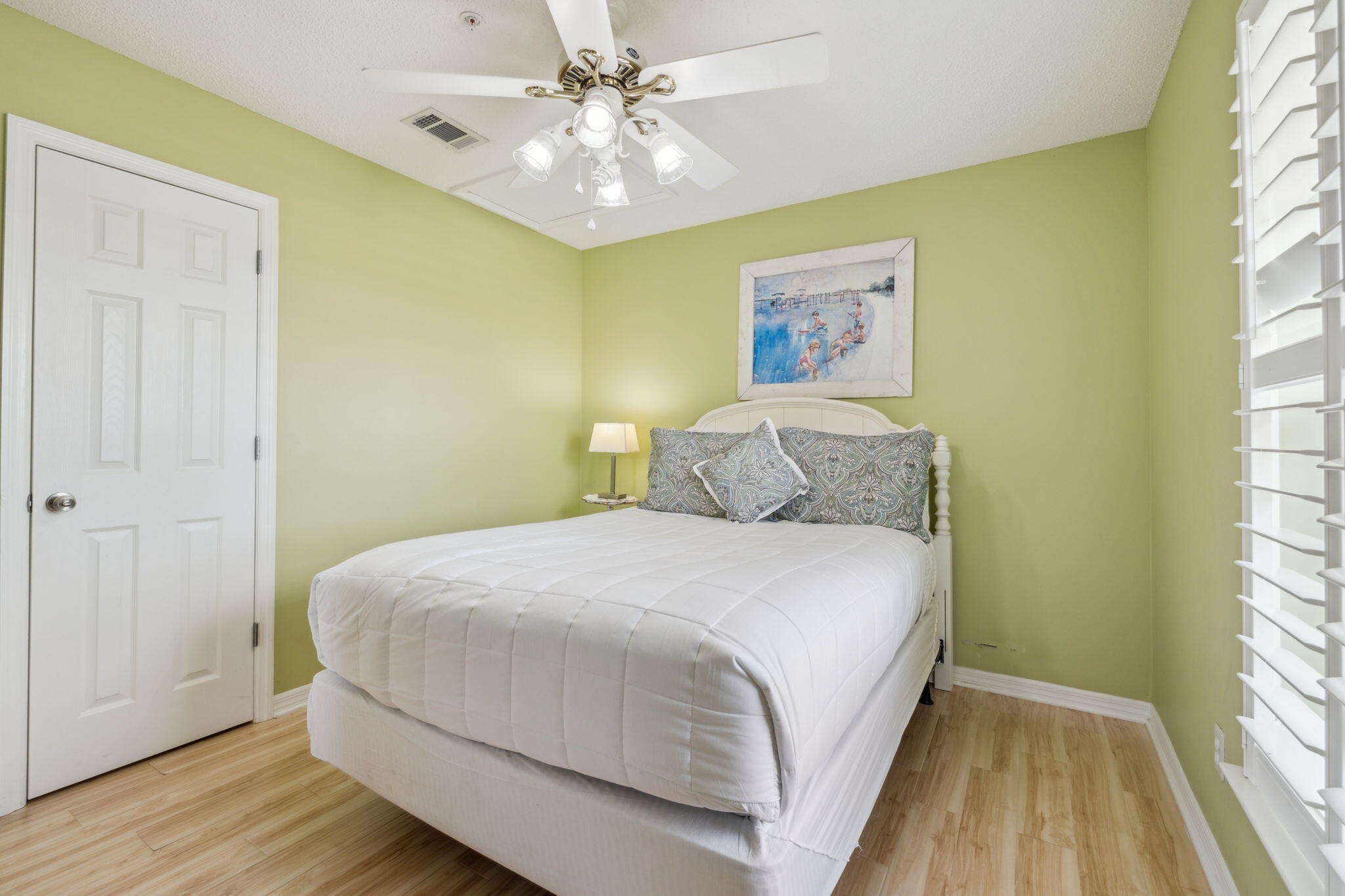 ROLLIN TIDE VILLAS - Residential
