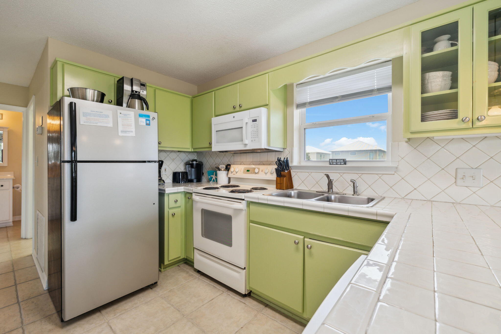 ROLLIN TIDE VILLAS - Residential