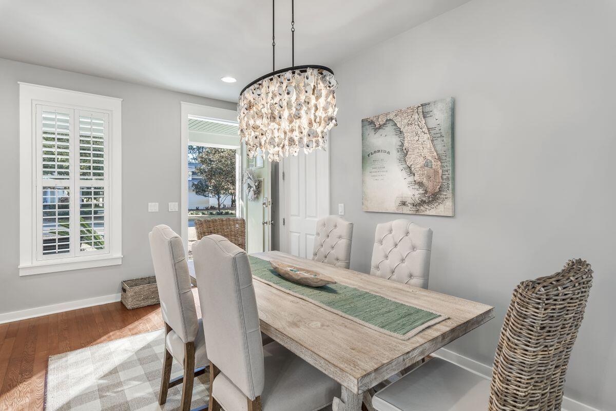 LAUREL GROVE - Residential